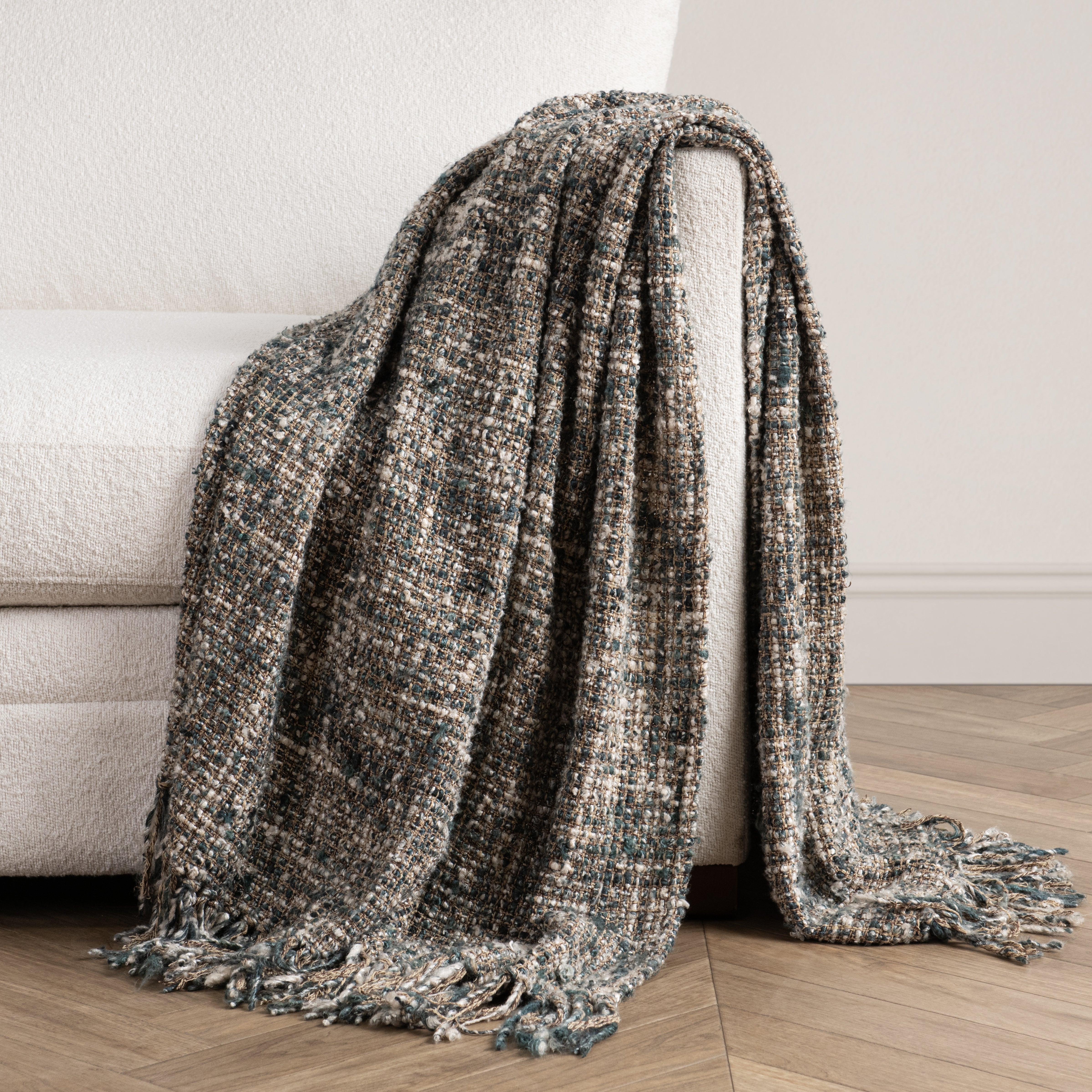 TC Porter 50x70 Throw - Black/Ivory