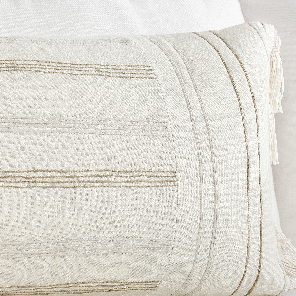 ST Apana Multiple Sizes - Ivory/Natural - 14"x26"