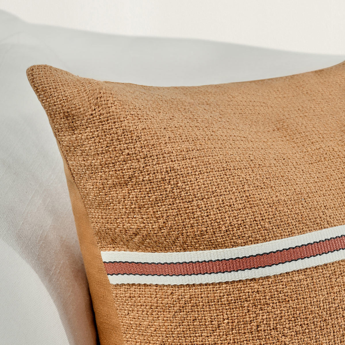 TL Pryce 22x22 - Chestnut Brown/ Terracotta