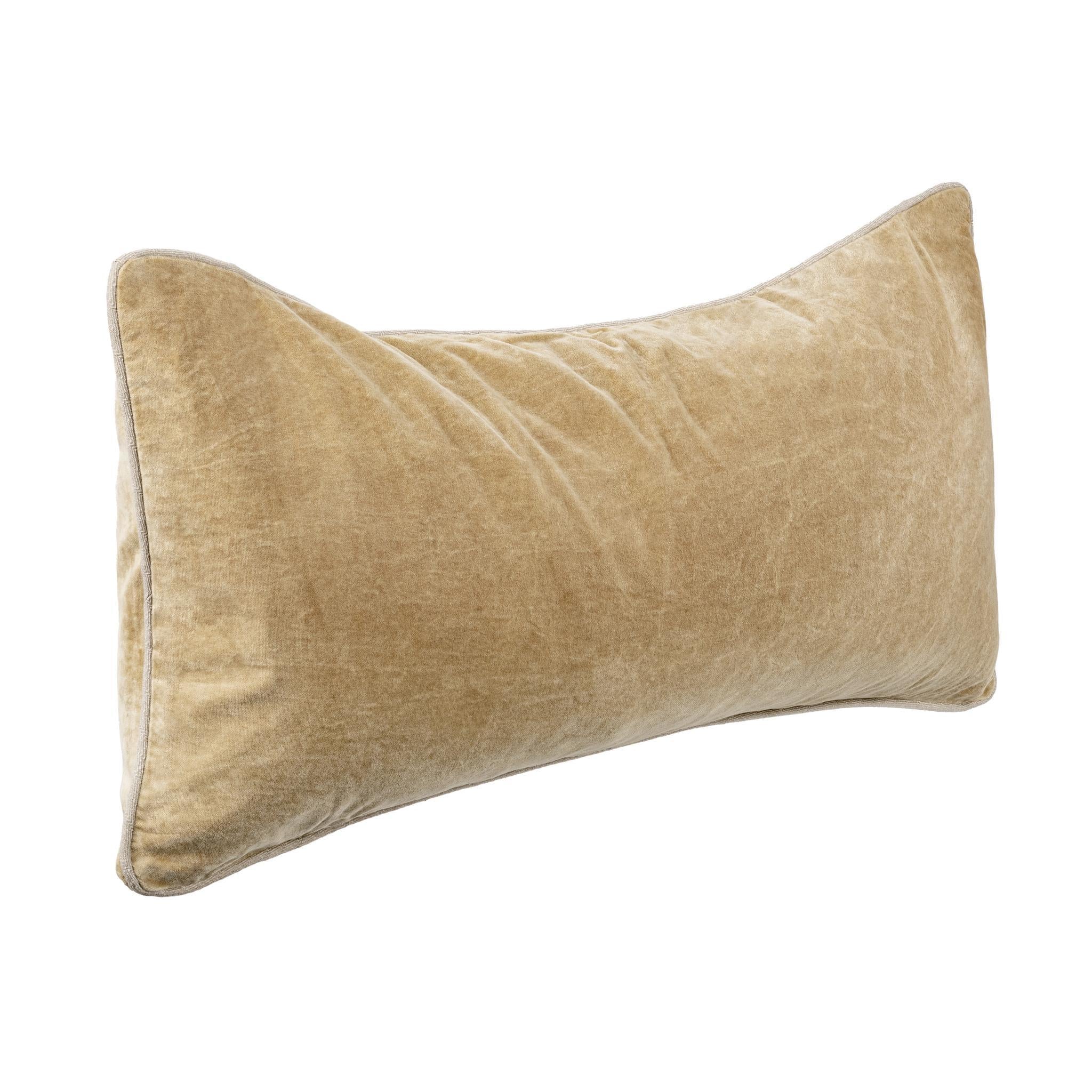 SLD Heirloom Velvet Multiple Sizes - Wheat - 18"x18"