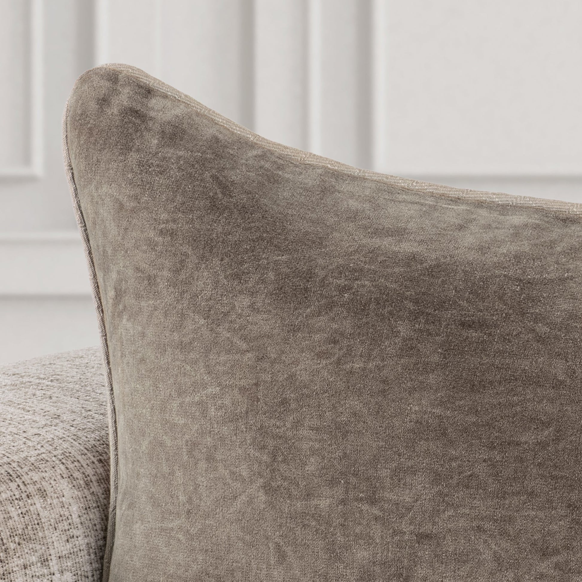 SLD Heirloom Velvet Multiple Sizes - Desert - 18"x18"