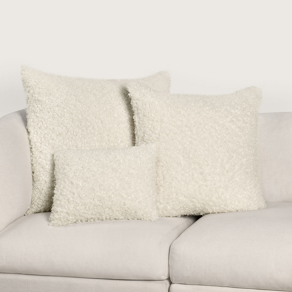 RN Carters Multiple Sizes - Ivory - 22"x22"