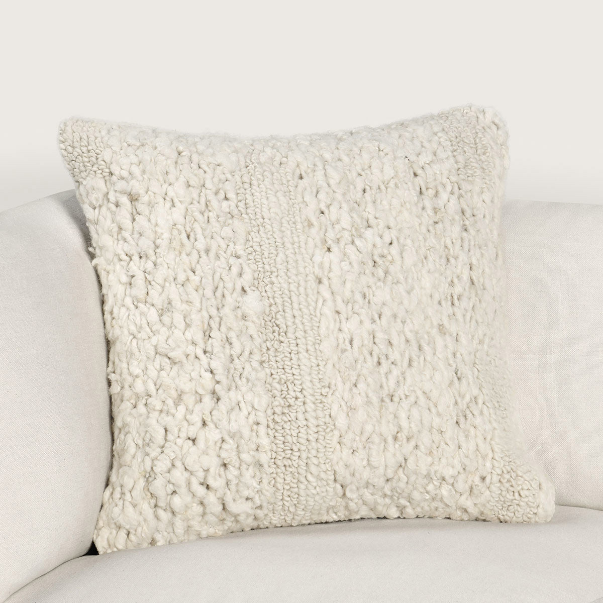 RN Sinclair Ivory 22x22