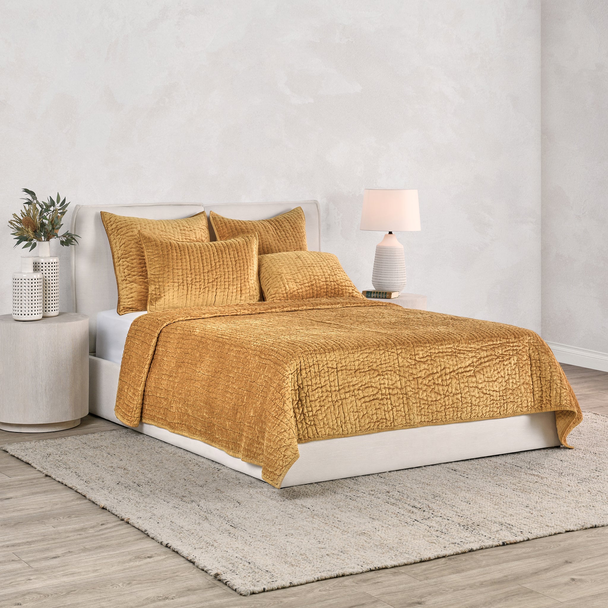 Bari Velvet Quilt Collection - Honey Gold - King / Set