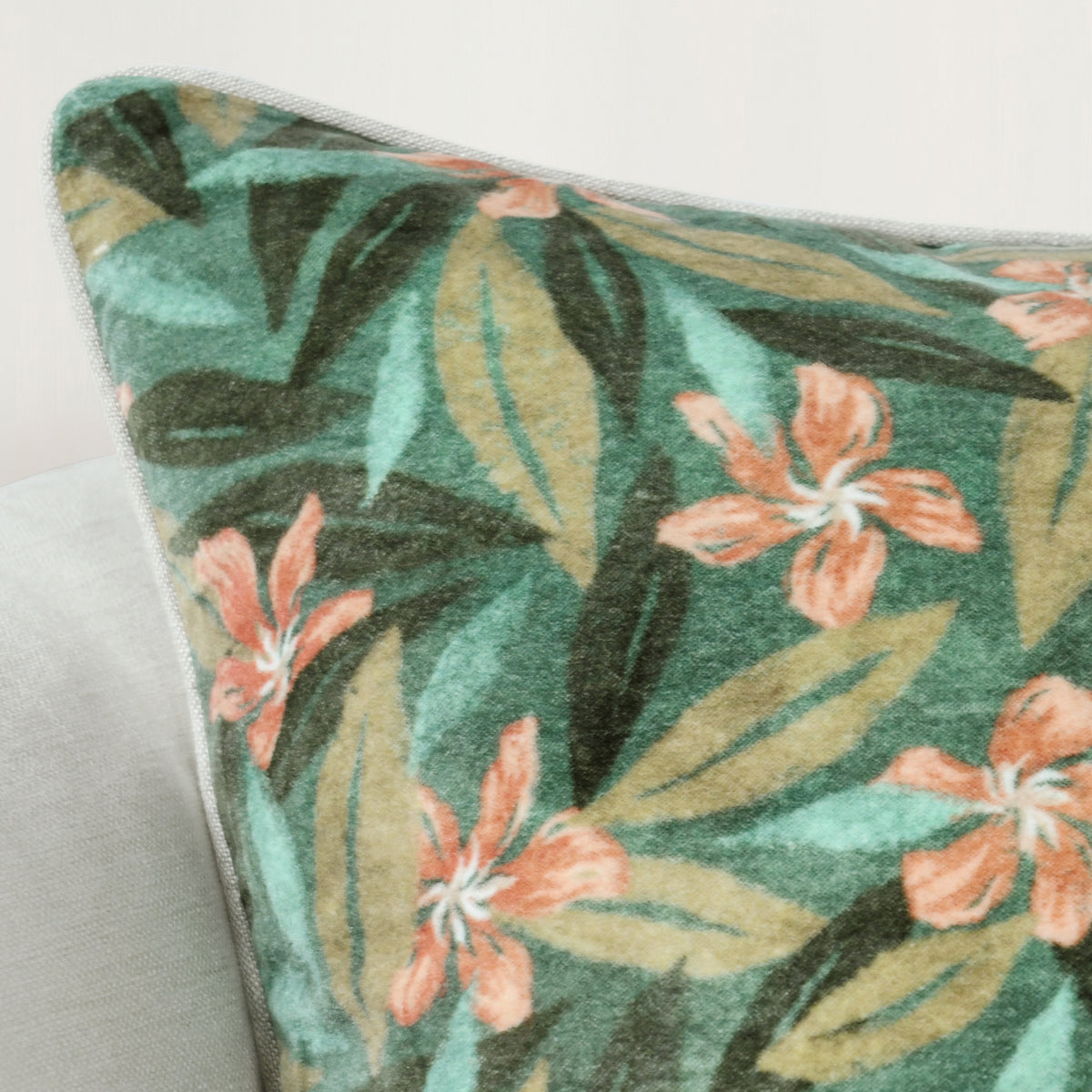 CA Lamia 22x22 - Green Multi