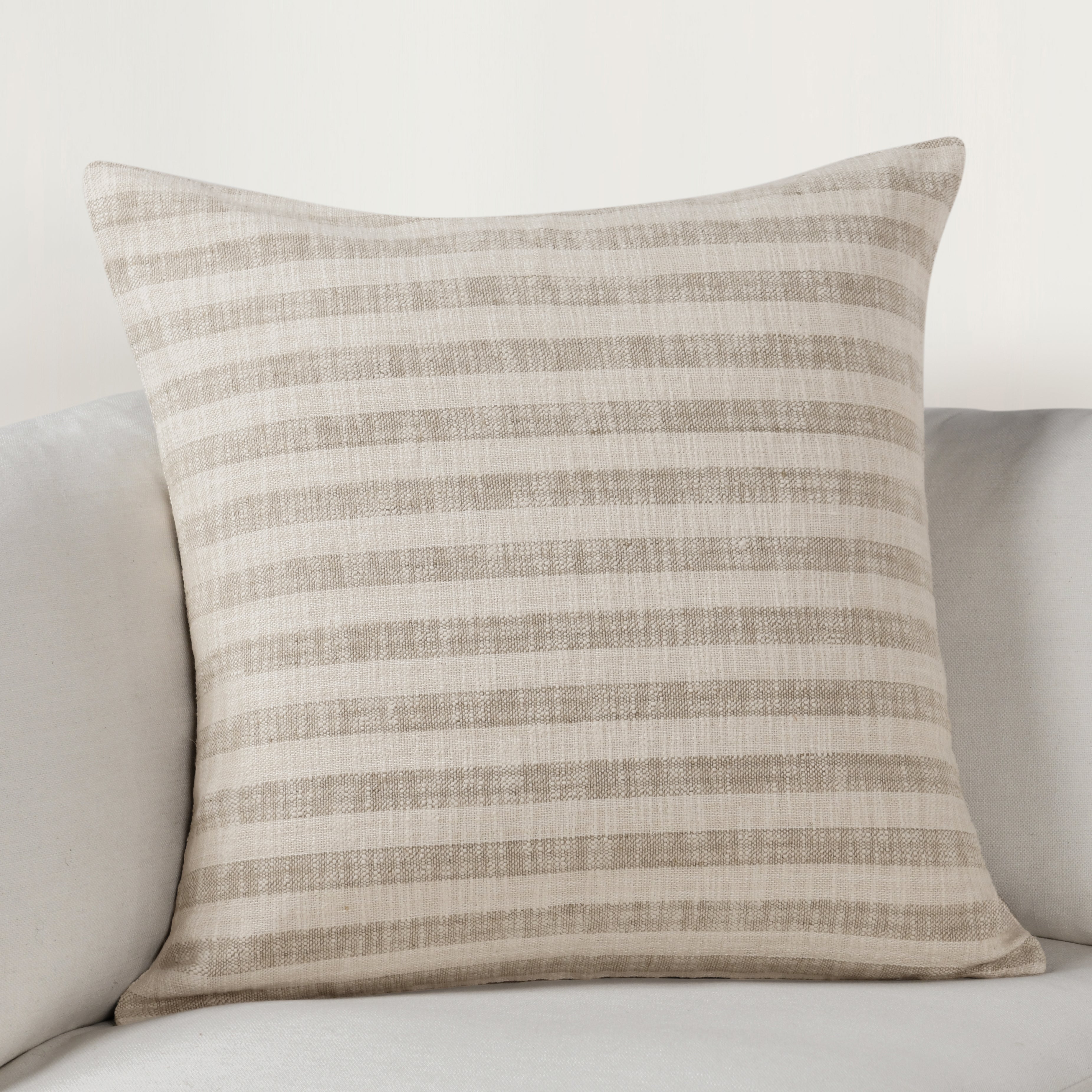 VC Linna Multiple Sizes - Ivory/Natural - 24"x24"