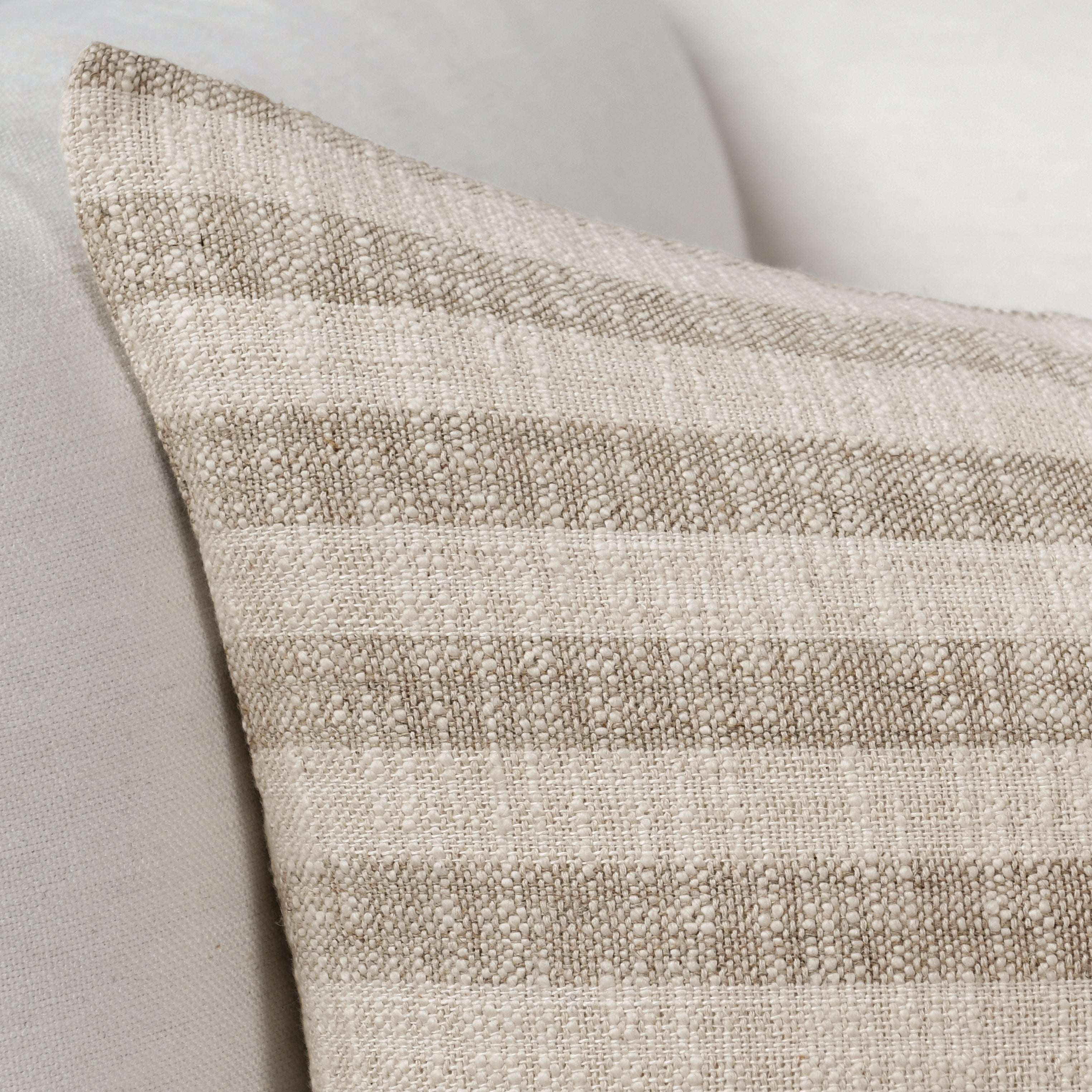 VC Linna Multiple Sizes - Ivory/Natural - 24"x24"