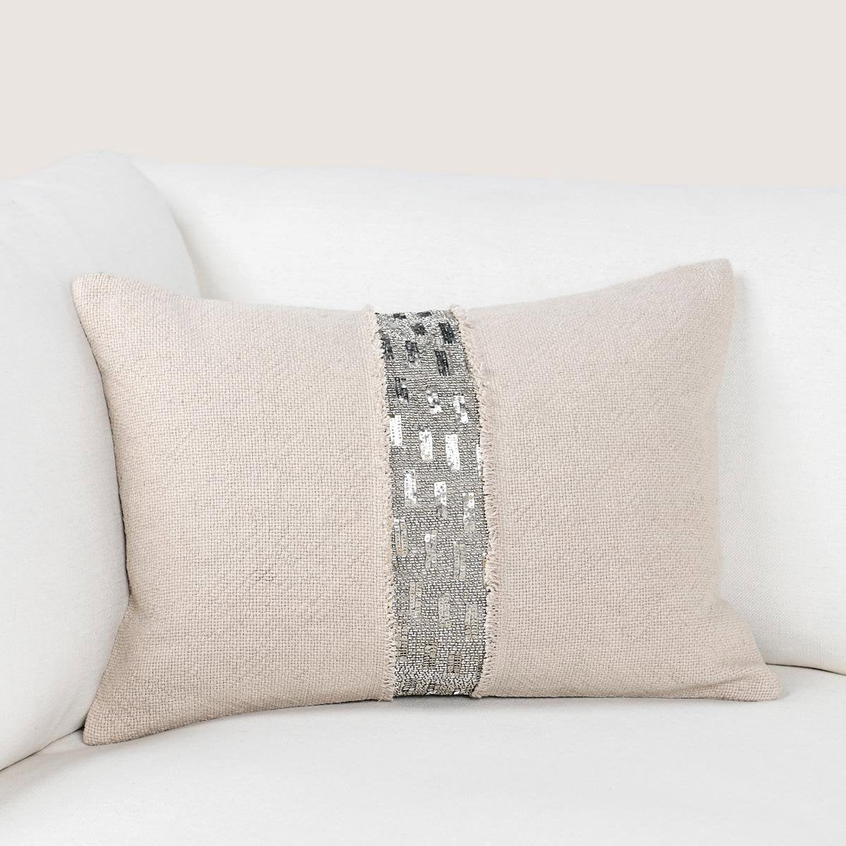 RO Lira Multiple Sizes - Natural/Silver - 22"x22"