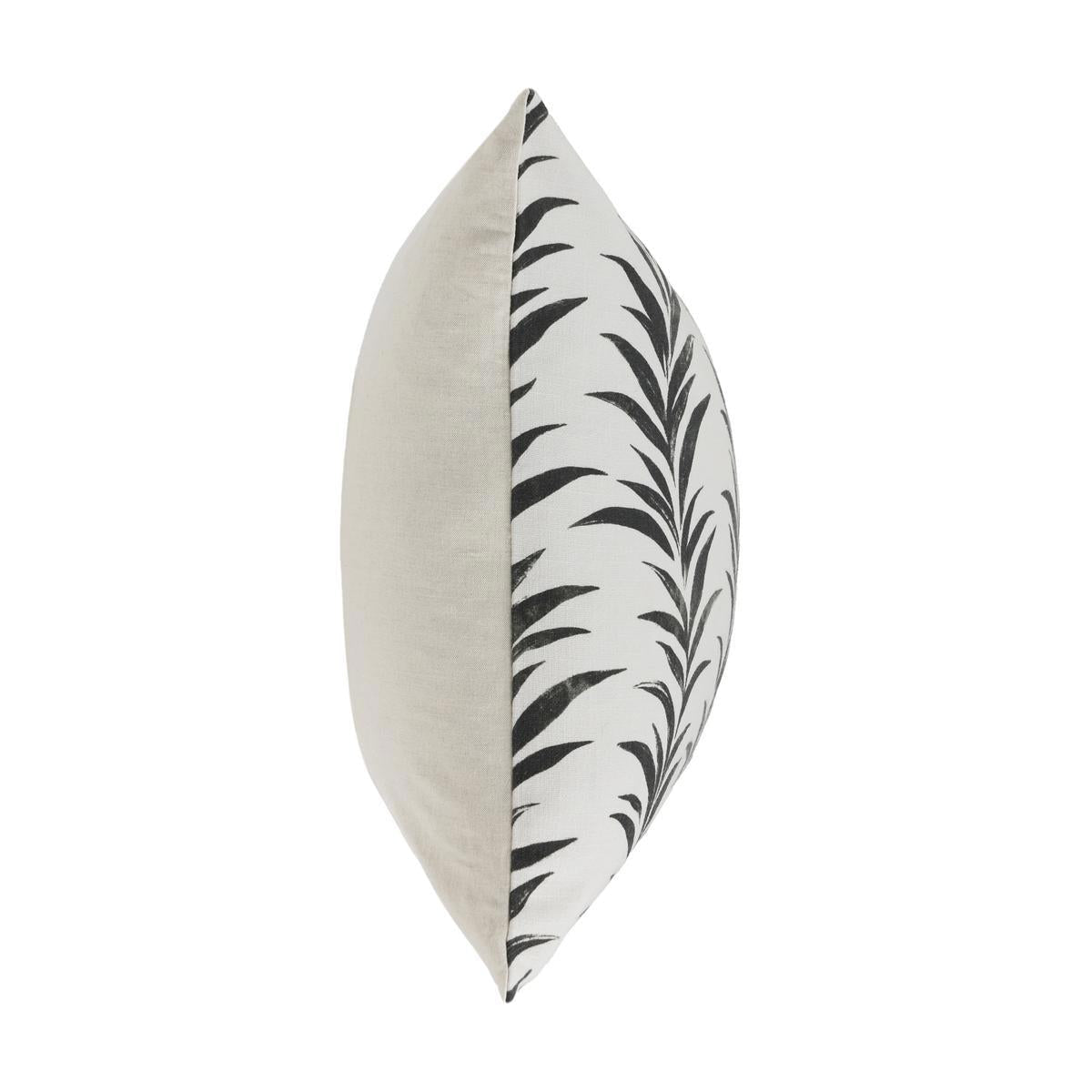RO Alula Multiple Sizes - Black/White - 22"x22"
