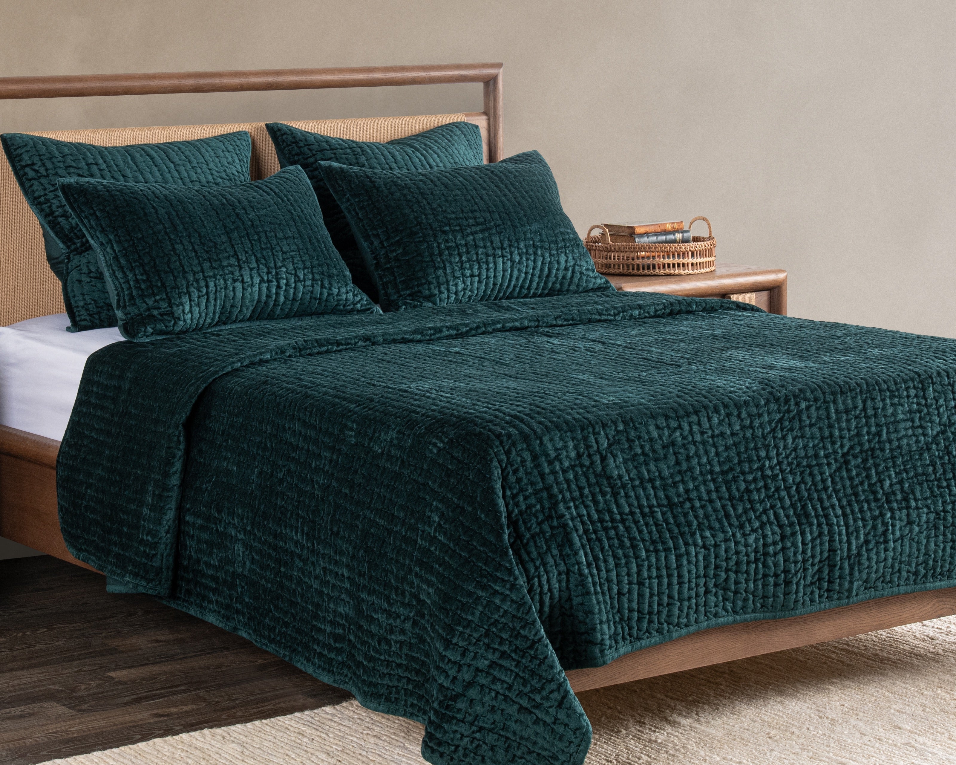 Bari Velvet Quilt Collection - Emerald - King / Set