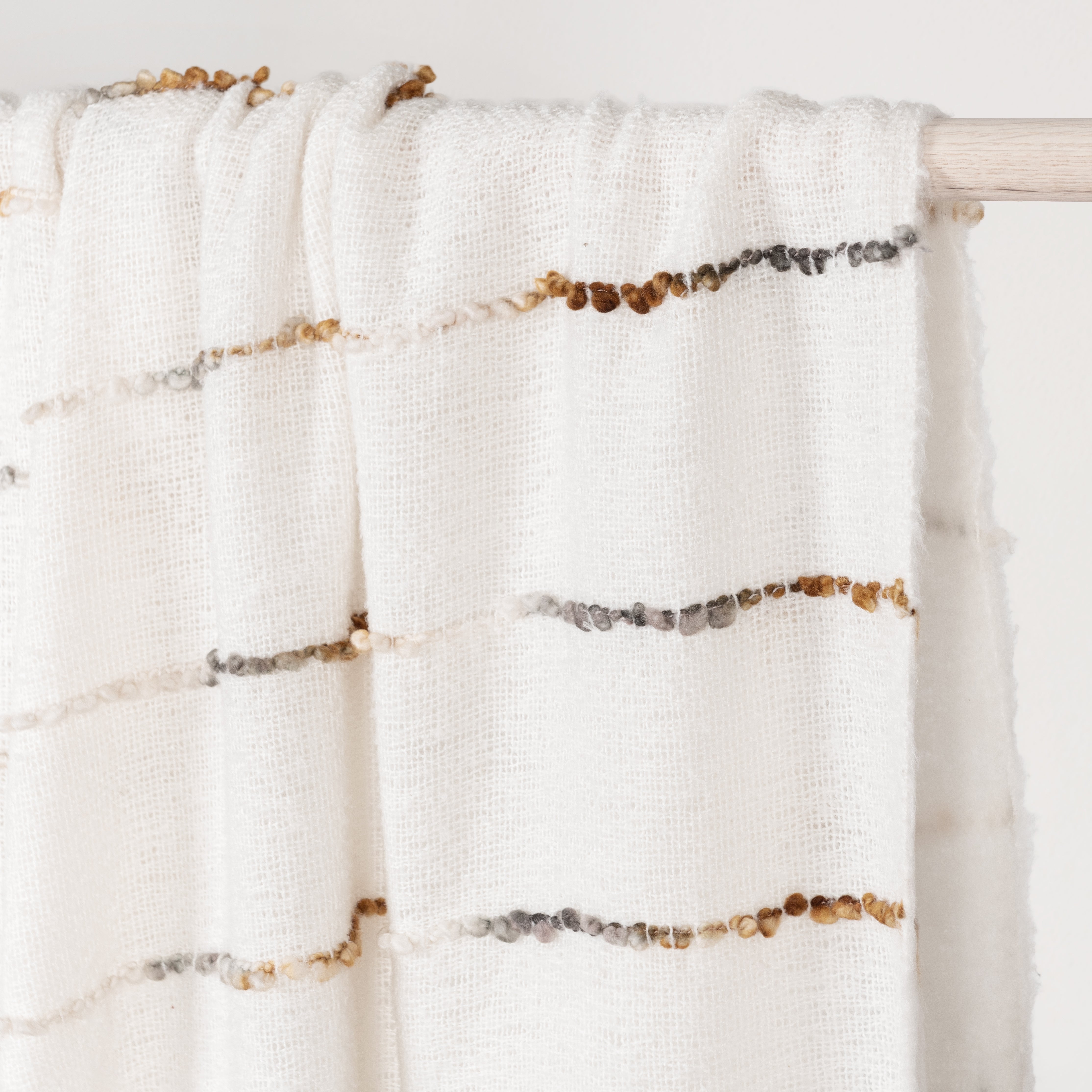 TC Albedo Throw 50x70 - Ivory/Rust