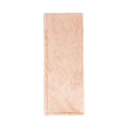 TC Taiga Faux Fur Throw 50x70 - Peach