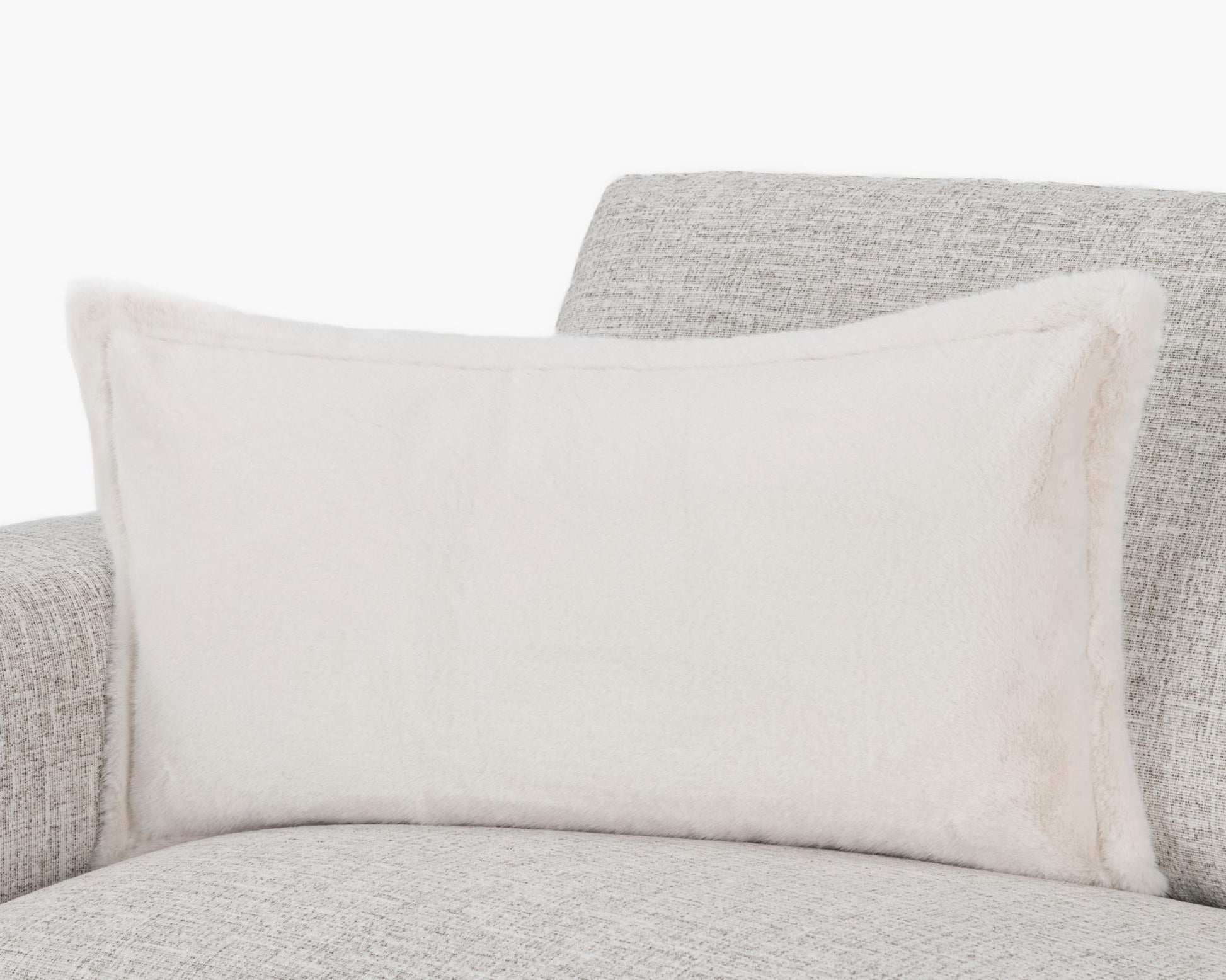 NV Taiga Faux Fur Multiple Sizes - Ivory - 14x26