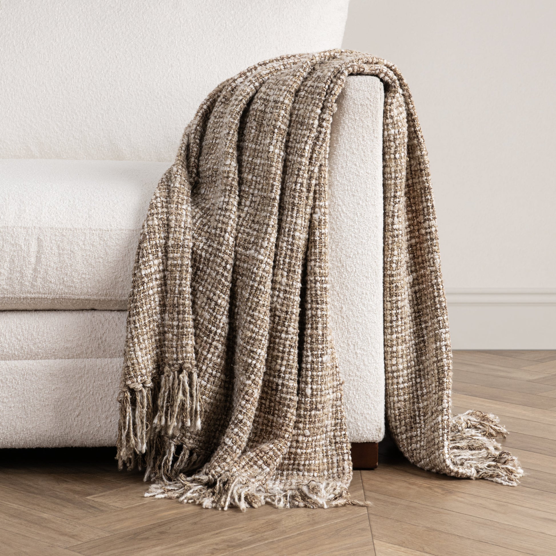 TC Porter 50x70 Throw - Black/Ivory