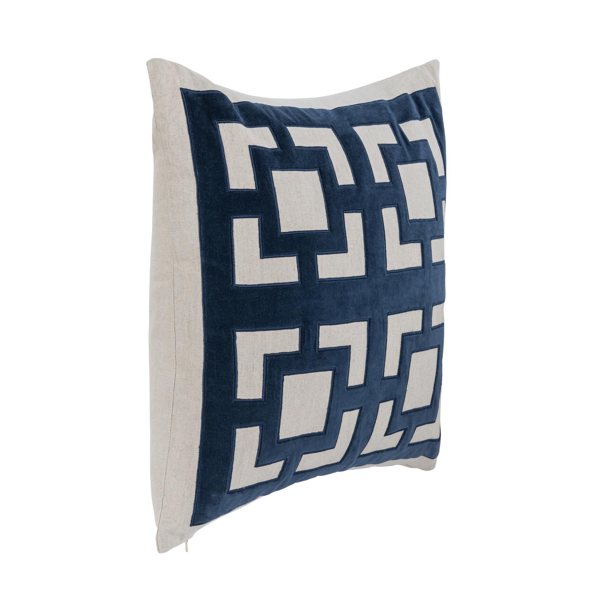 NV Corbin 22x22 - Navy Blue