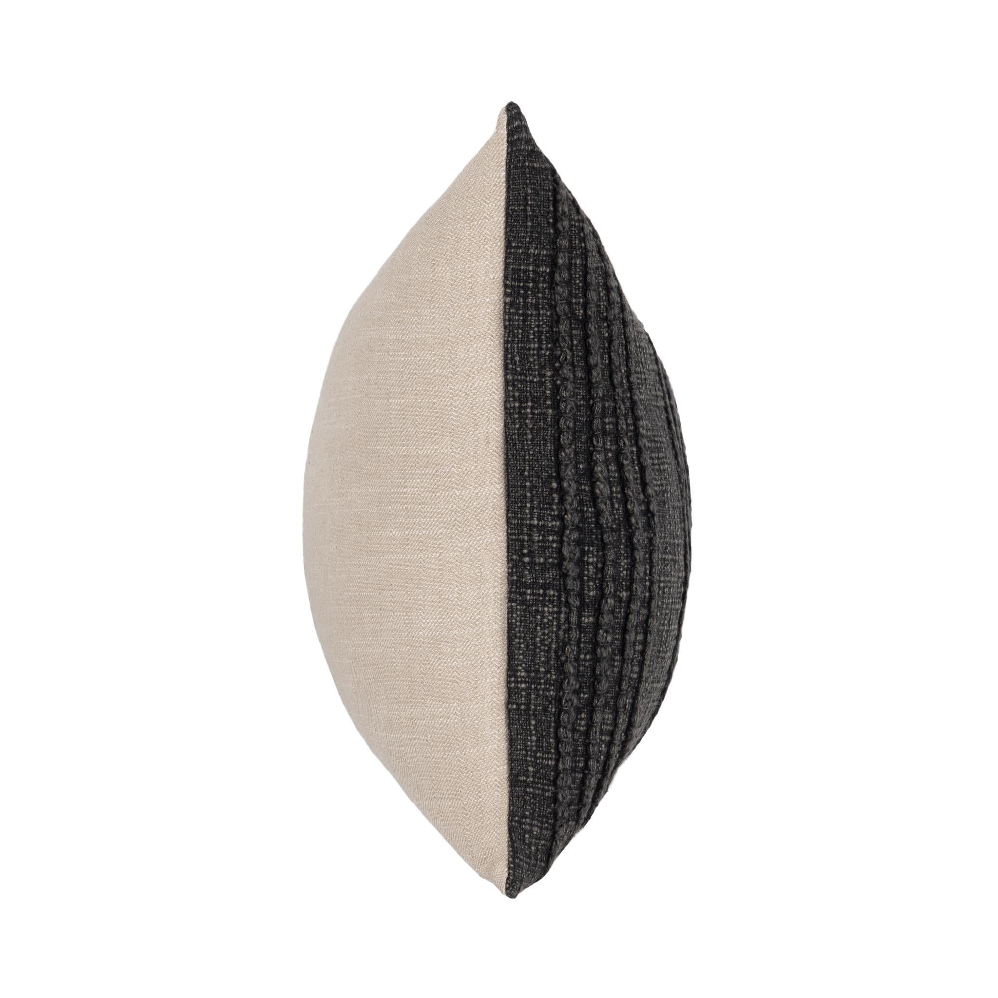 SLD Gratitude Multiple Sizes - Black - 22x22
