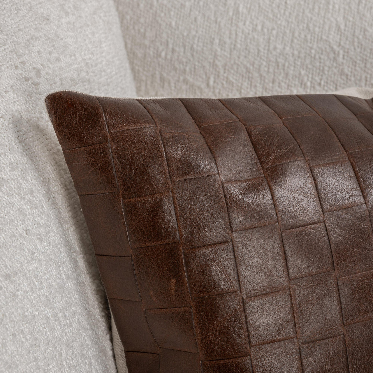 TQ Leather Seston Brown 20x20