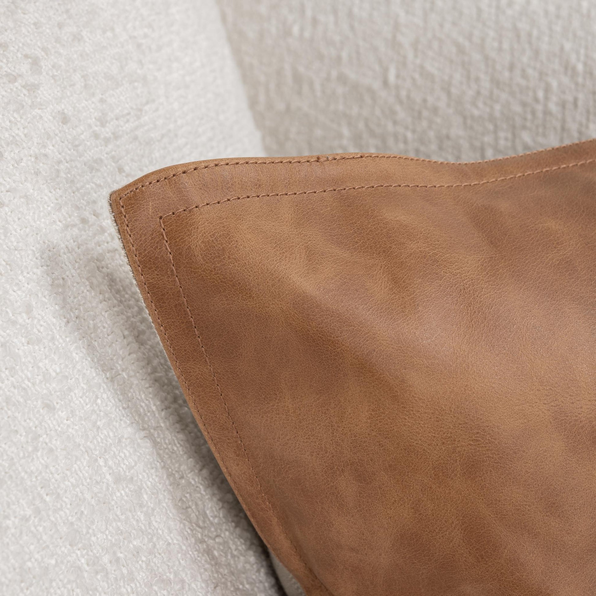 SLD Leather Multiple Sizes - Dumont Chestnut - 22"x22"
