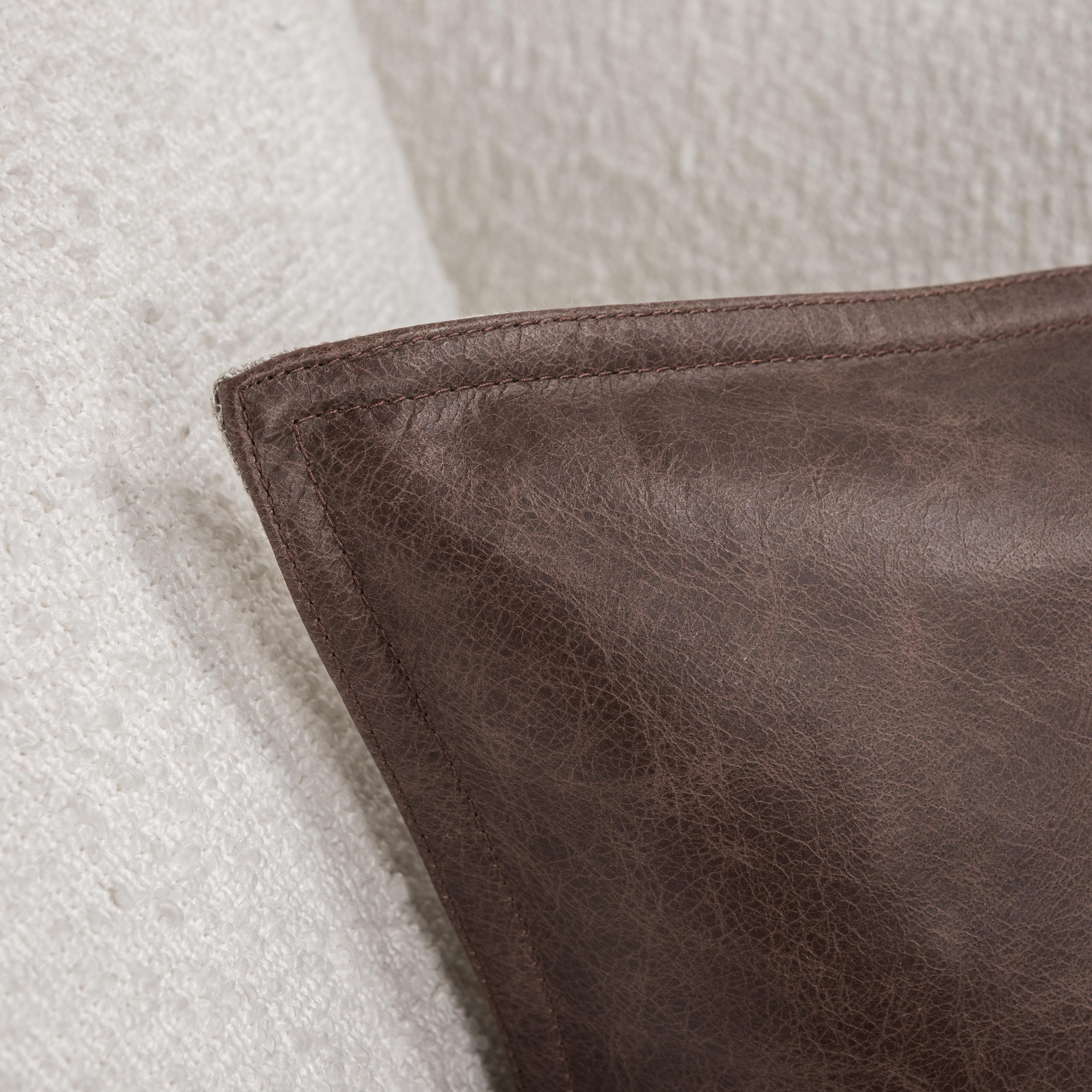 SLD Leather Multiple Sizes - Parsons Cocoa - 22"x22"