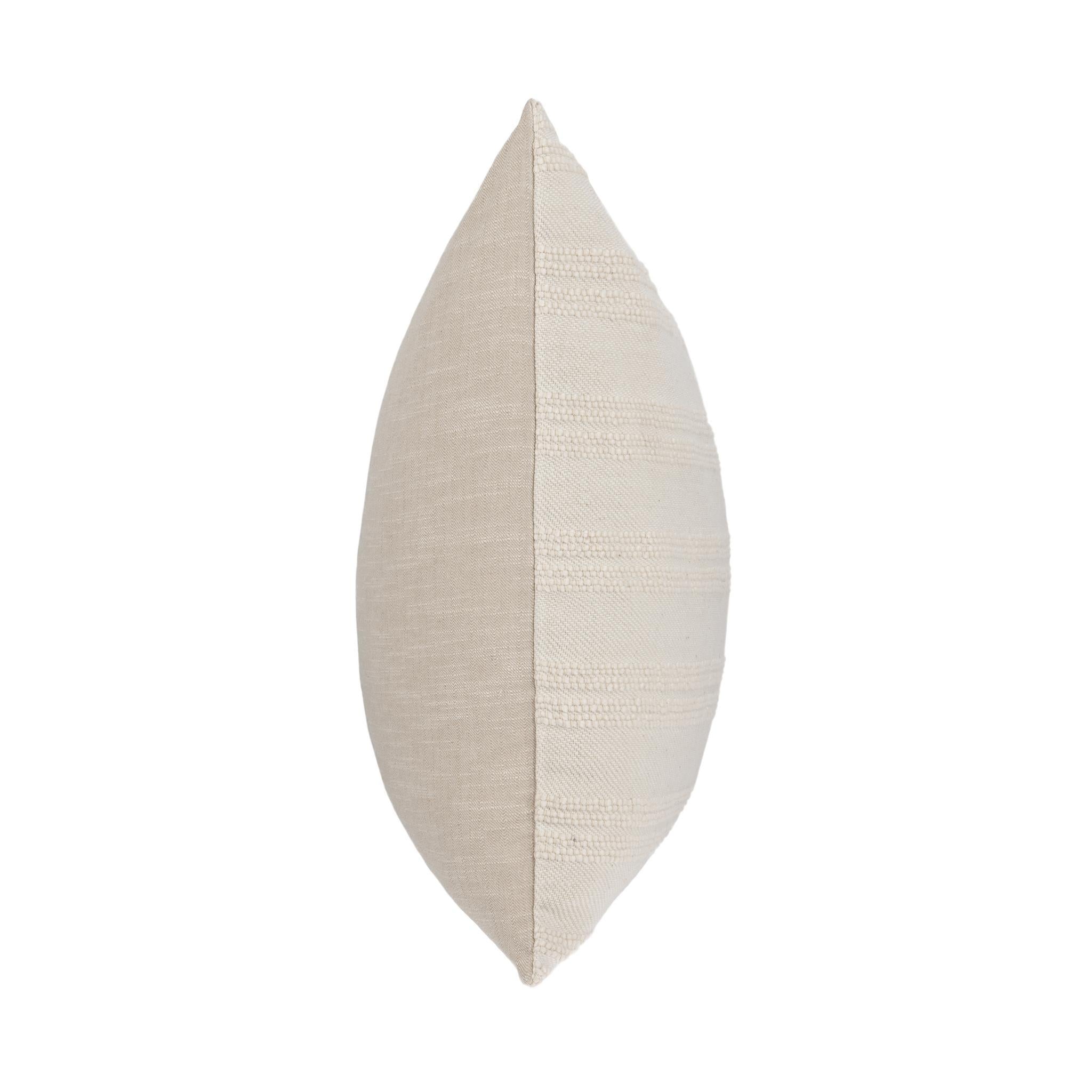 TQ York Multiple Sizes - Natural/Ivory - 22x22