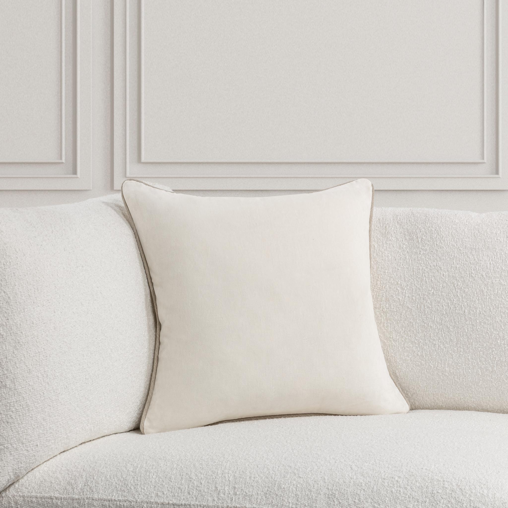 SLD Heirloom Velvet Multiple Sizes - Ivory - 18"x18"