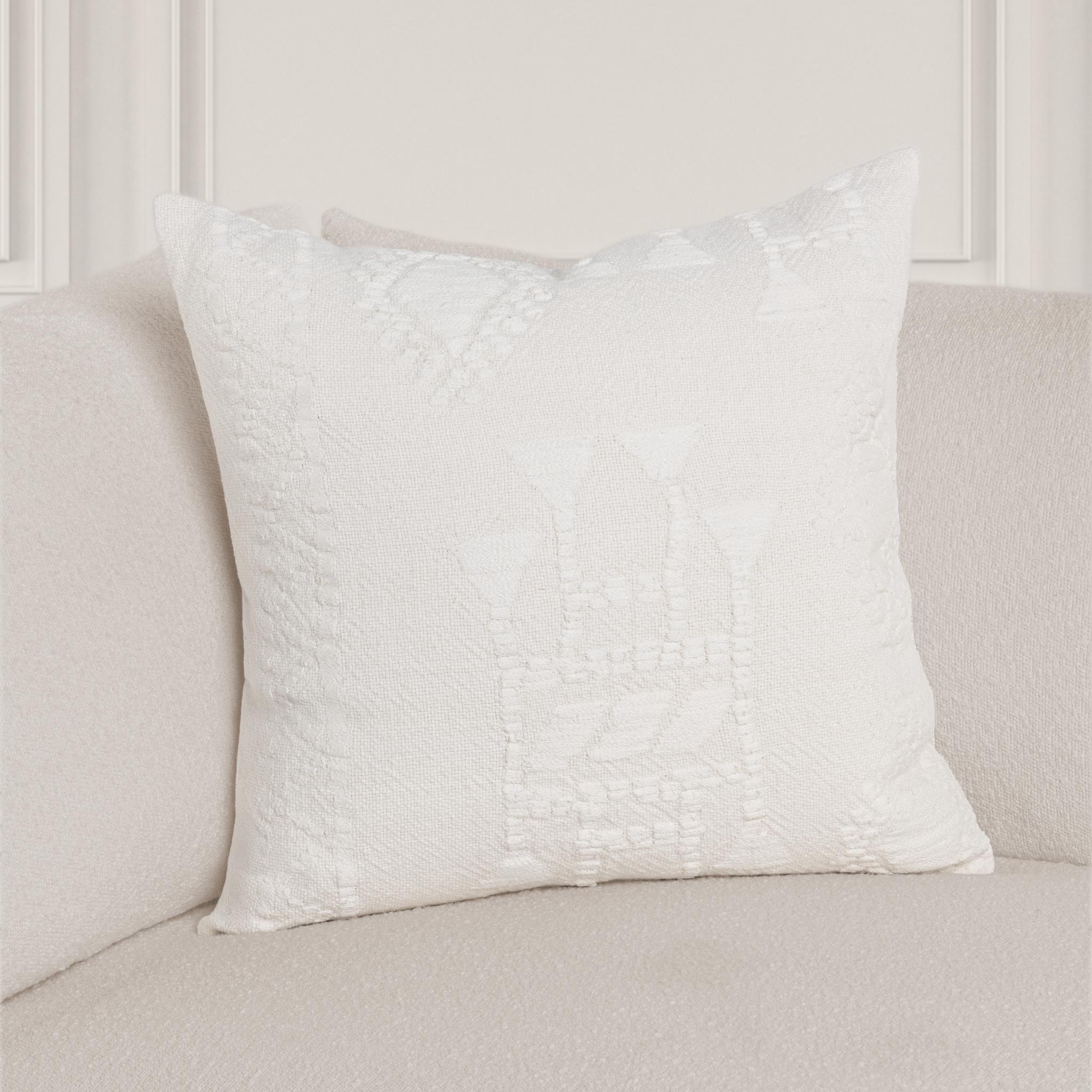 LN Abbey 22x22 - Ivory