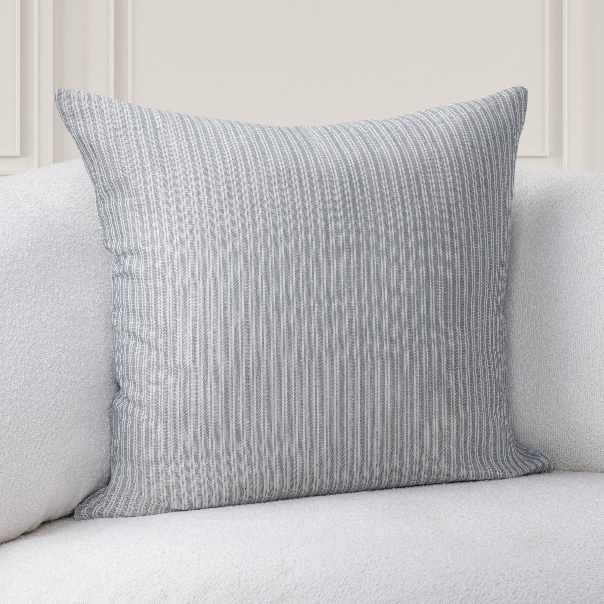 VC Casa Multiple Sizes - Blue - 22"x22"
