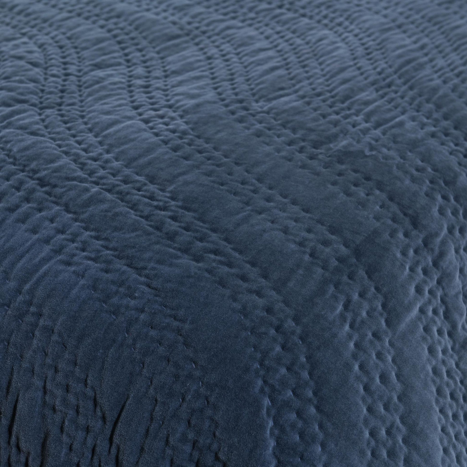 Elms Velvet Quilt Collection - Crisp Blue - King / Set