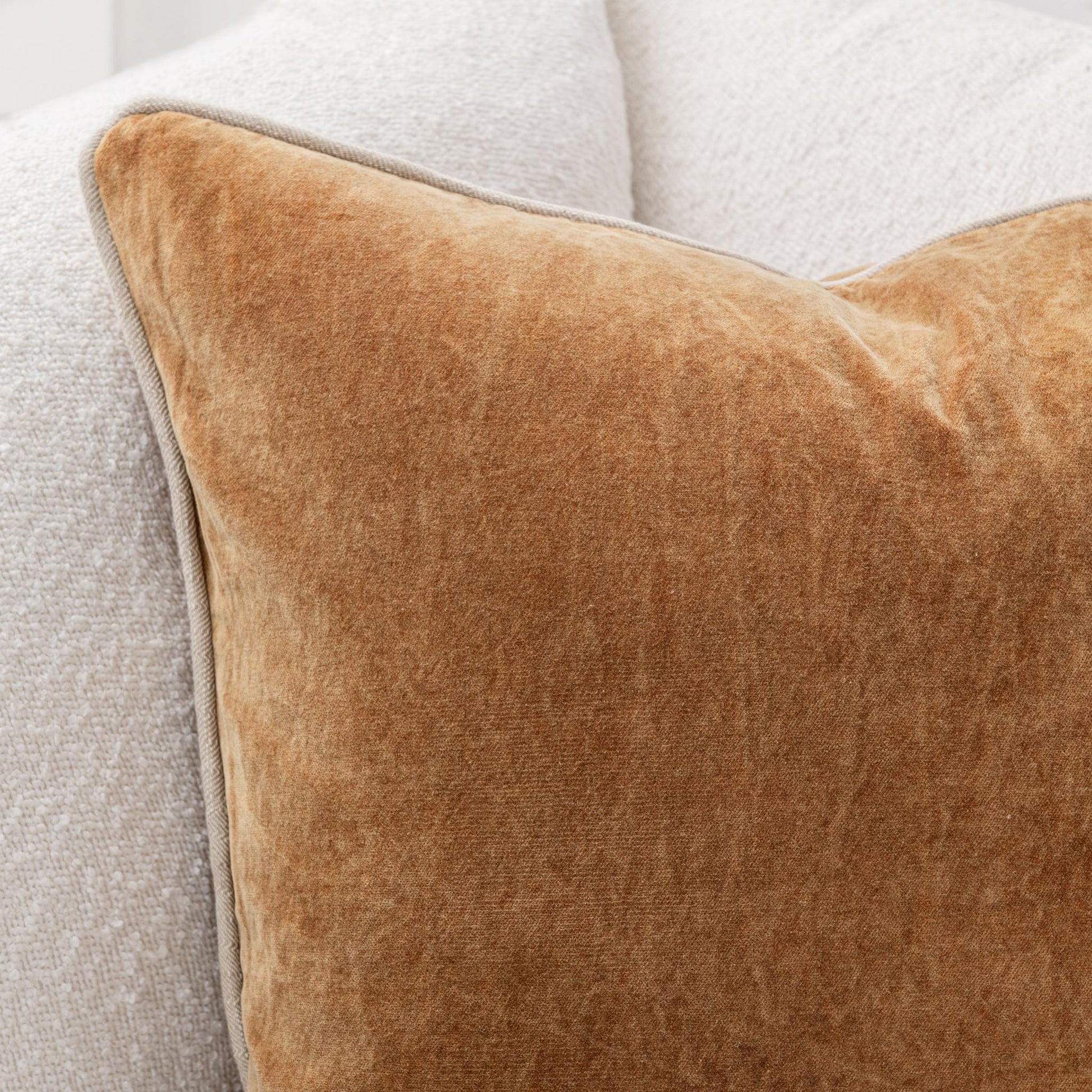SLD Heirloom - Velvet Turmeric - 22x22