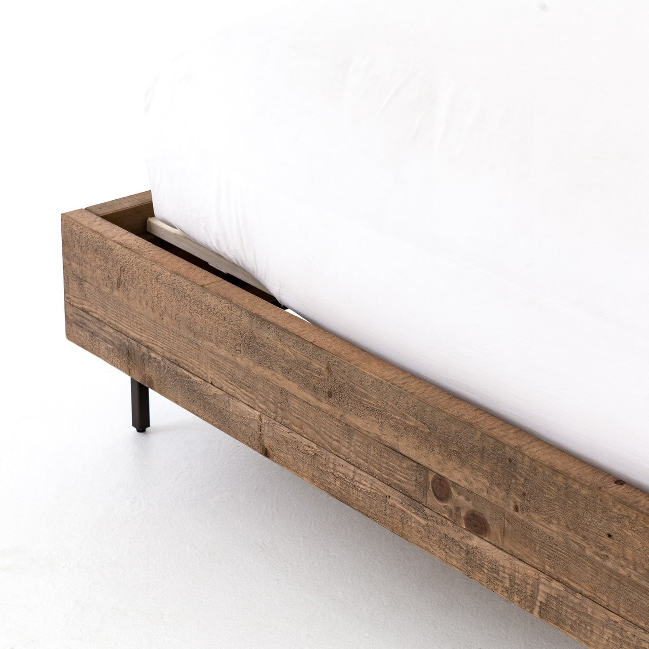 VBAR-073K,HARLAN King BED,Saddle Tan,Reclaimed Pine