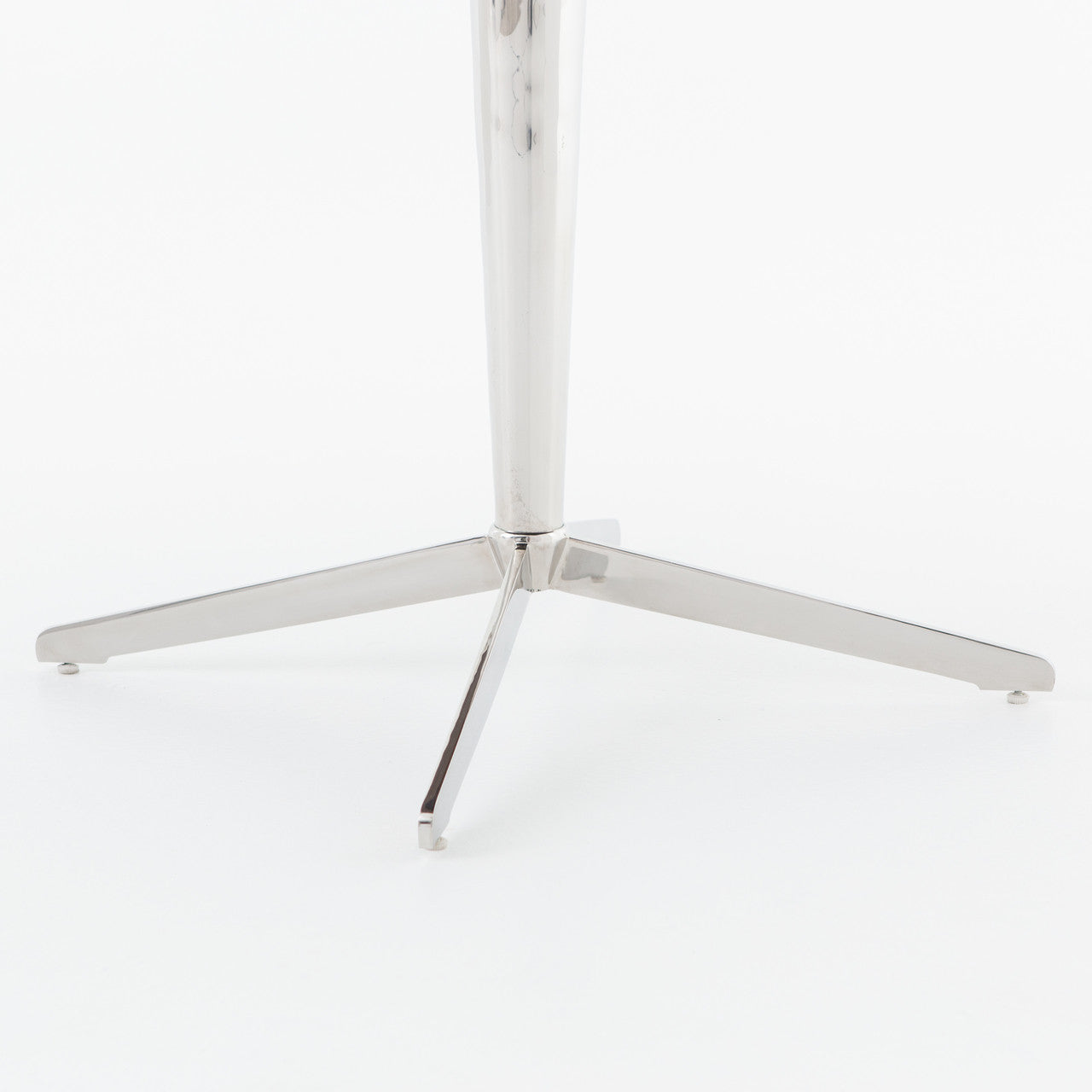 Hollywood Modern Shagreen Round Dining Table - Silver