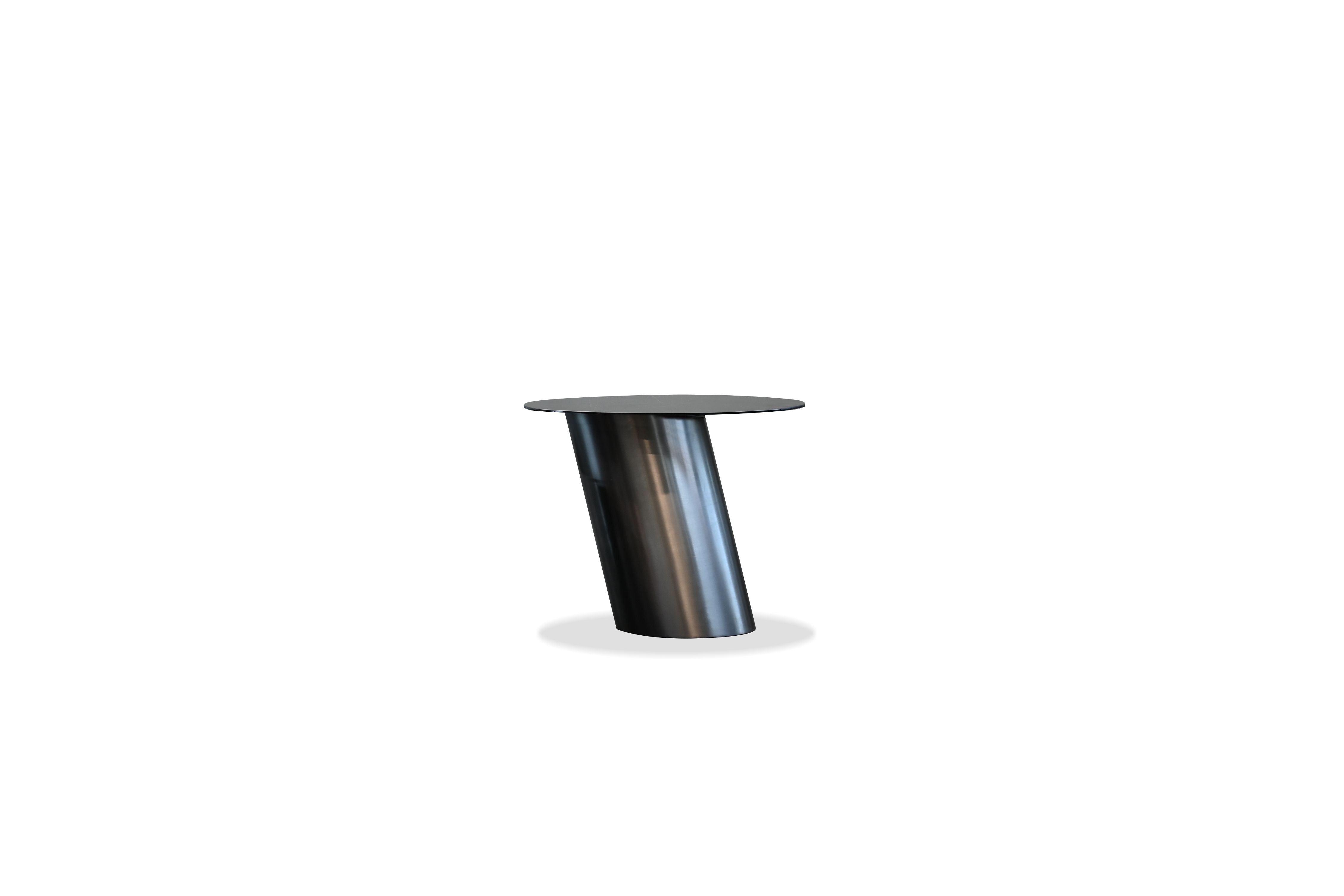 Leen End Table