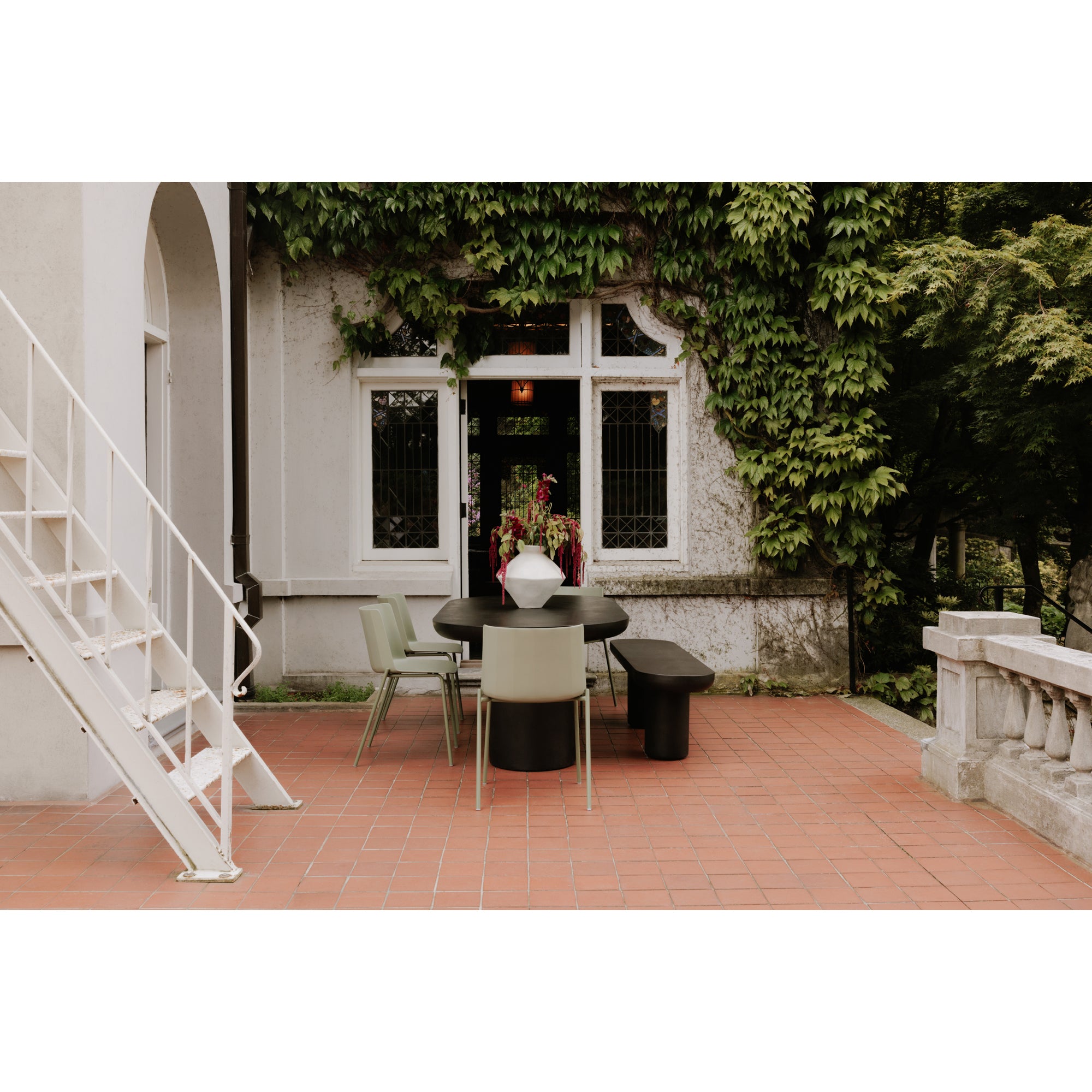 Rocca Bench Black by Moe's Home Collection - view 3
