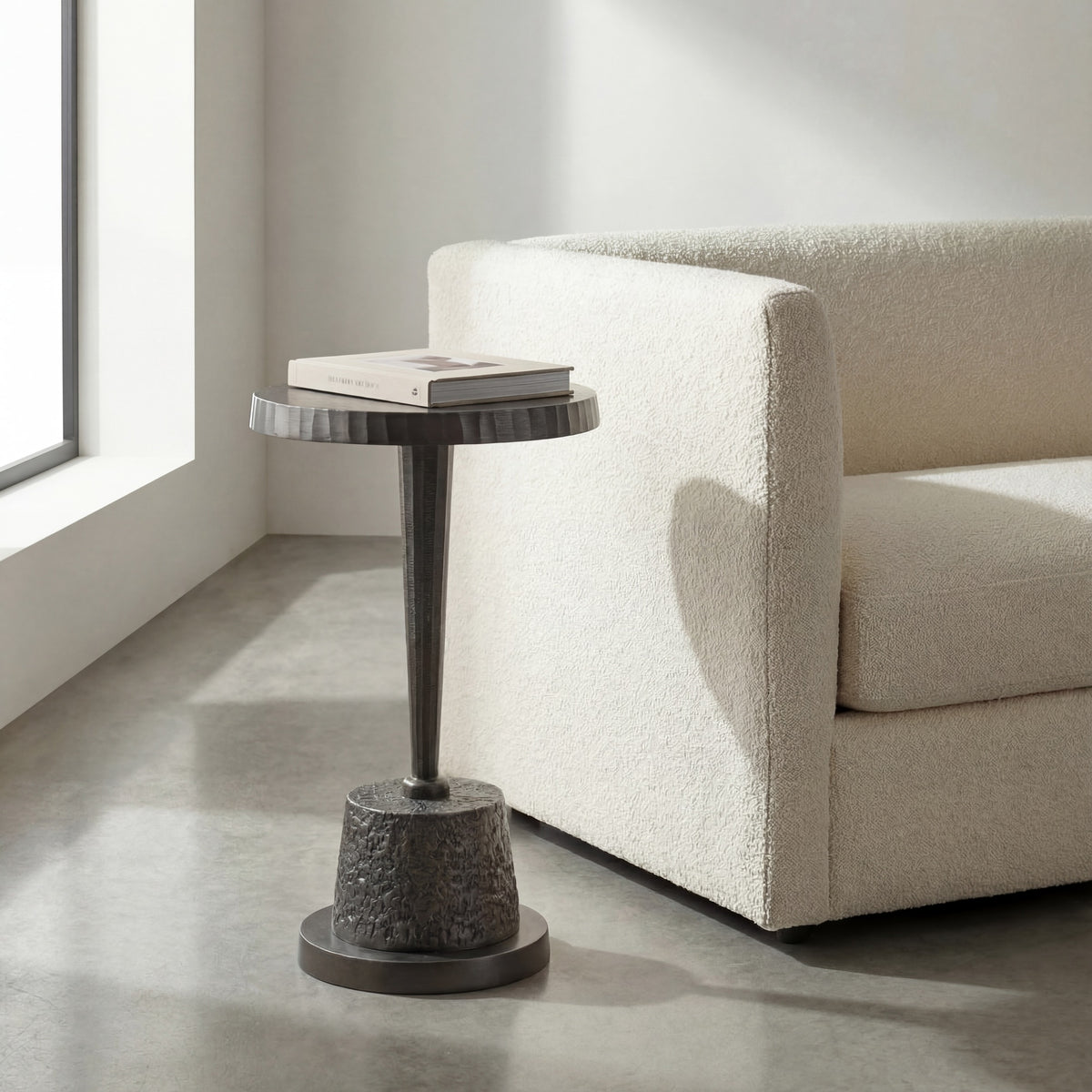 Ines End Table Graphite by Urbia - detail 6