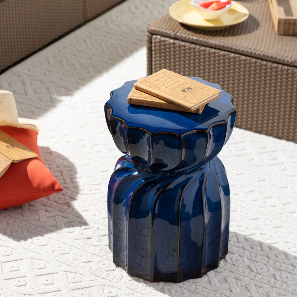 Alexia Garden Stool AAX-001 - styleshot