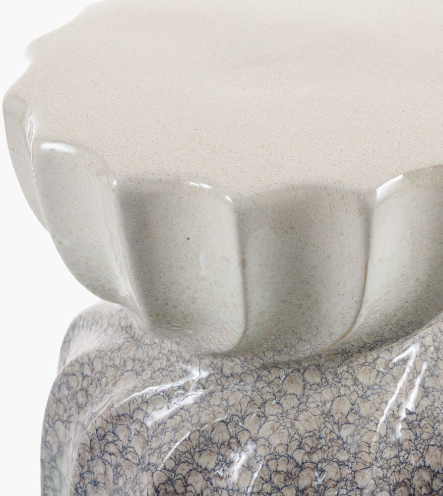 Alexia Garden Stool AAX-004 - corner