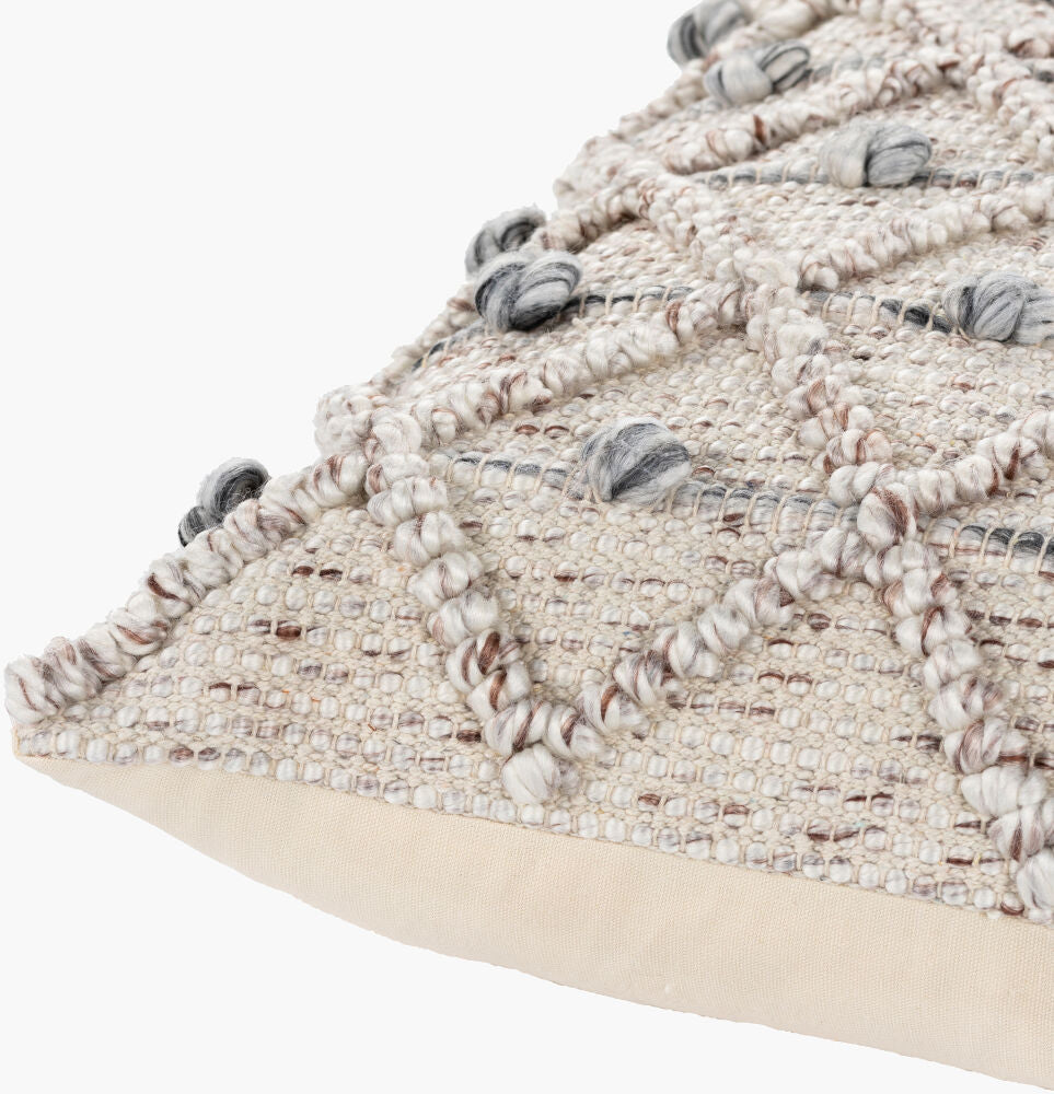 Anders Accent Pillow ADR-001 - corner
