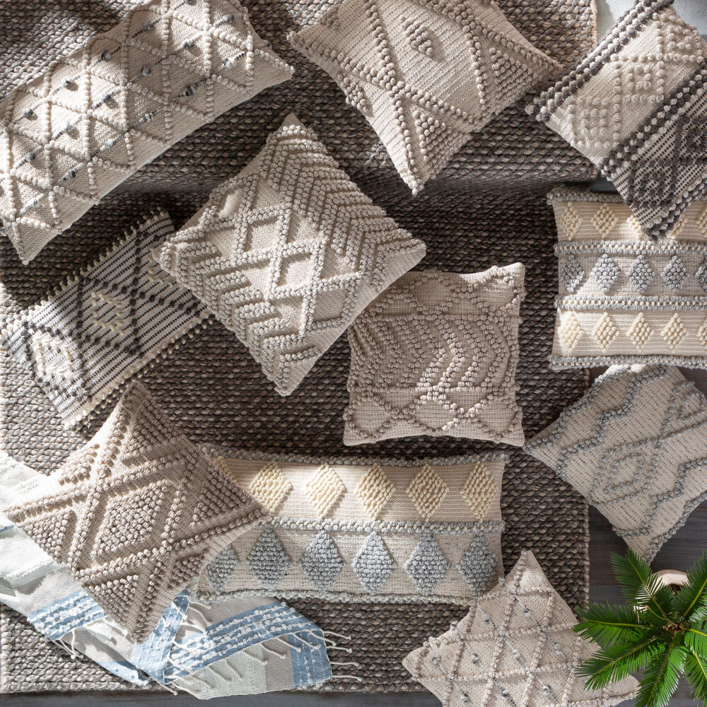 Anders Lumbar Pillow ADR-011 - styleshot
