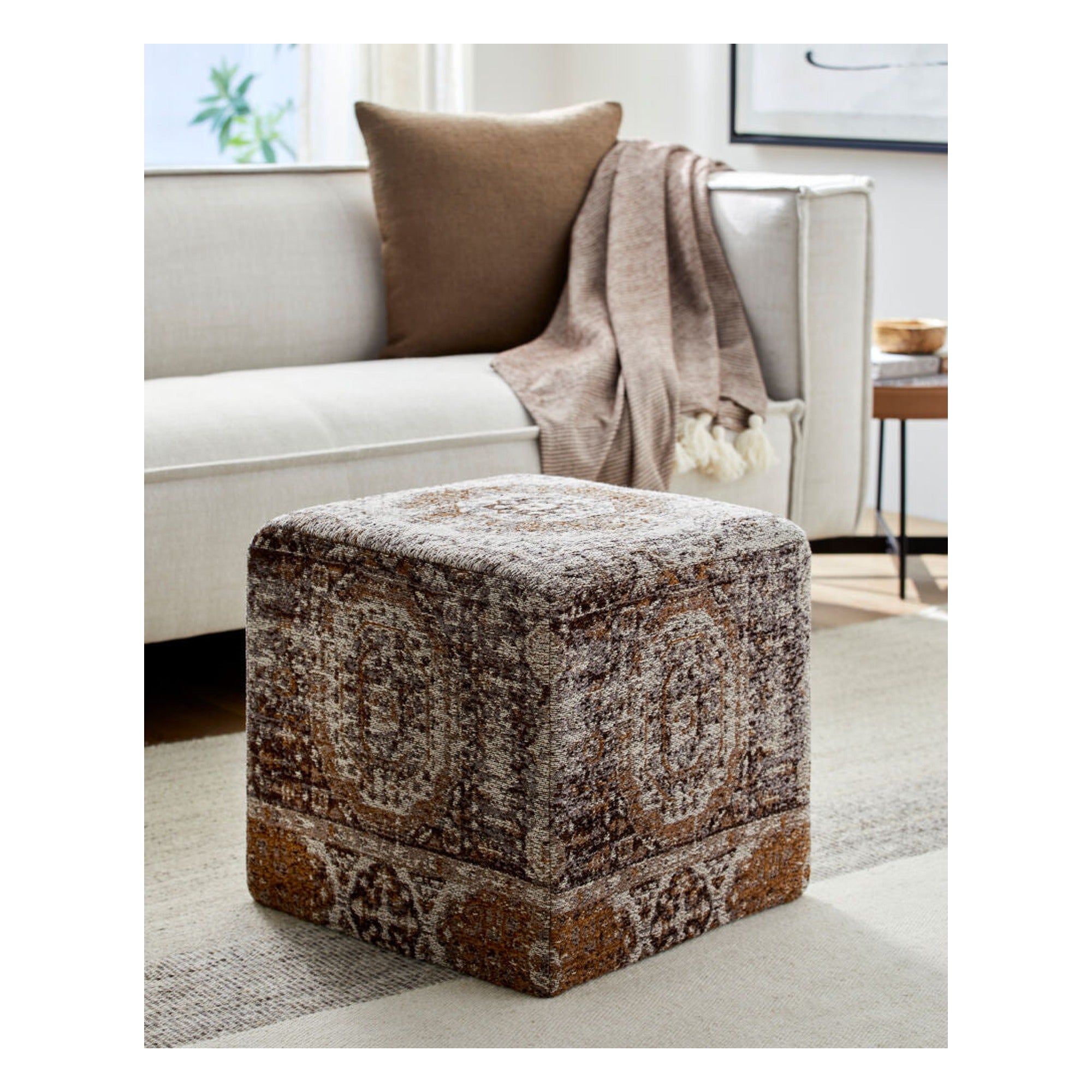 Amsterdam Ottoman AMPF-002 - styleshot