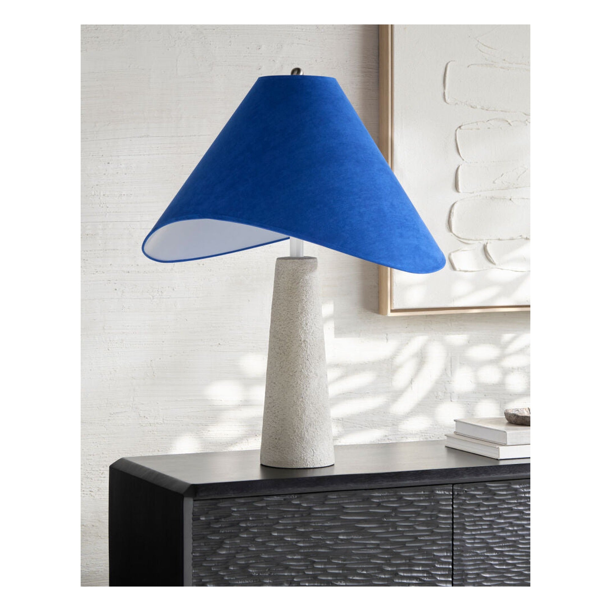 Apuila Accent Table Lamp API-007 - styleshot