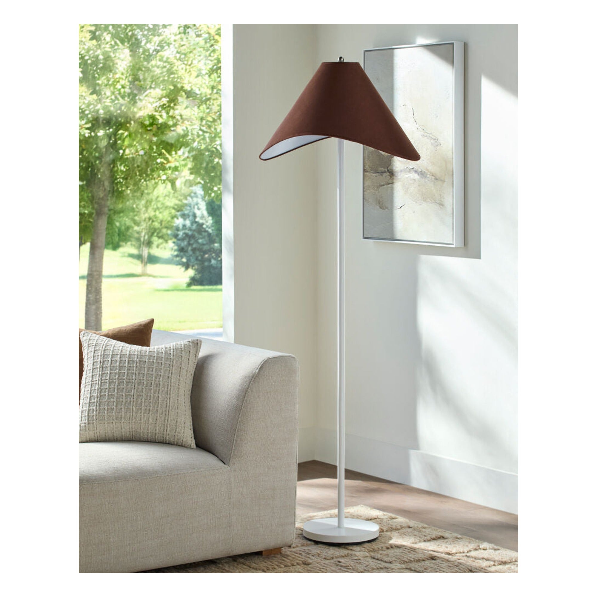 Apuila Accent Floor Lamp API-011 - styleshot