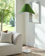 Apuila Accent Floor Lamp API-012 - styleshot