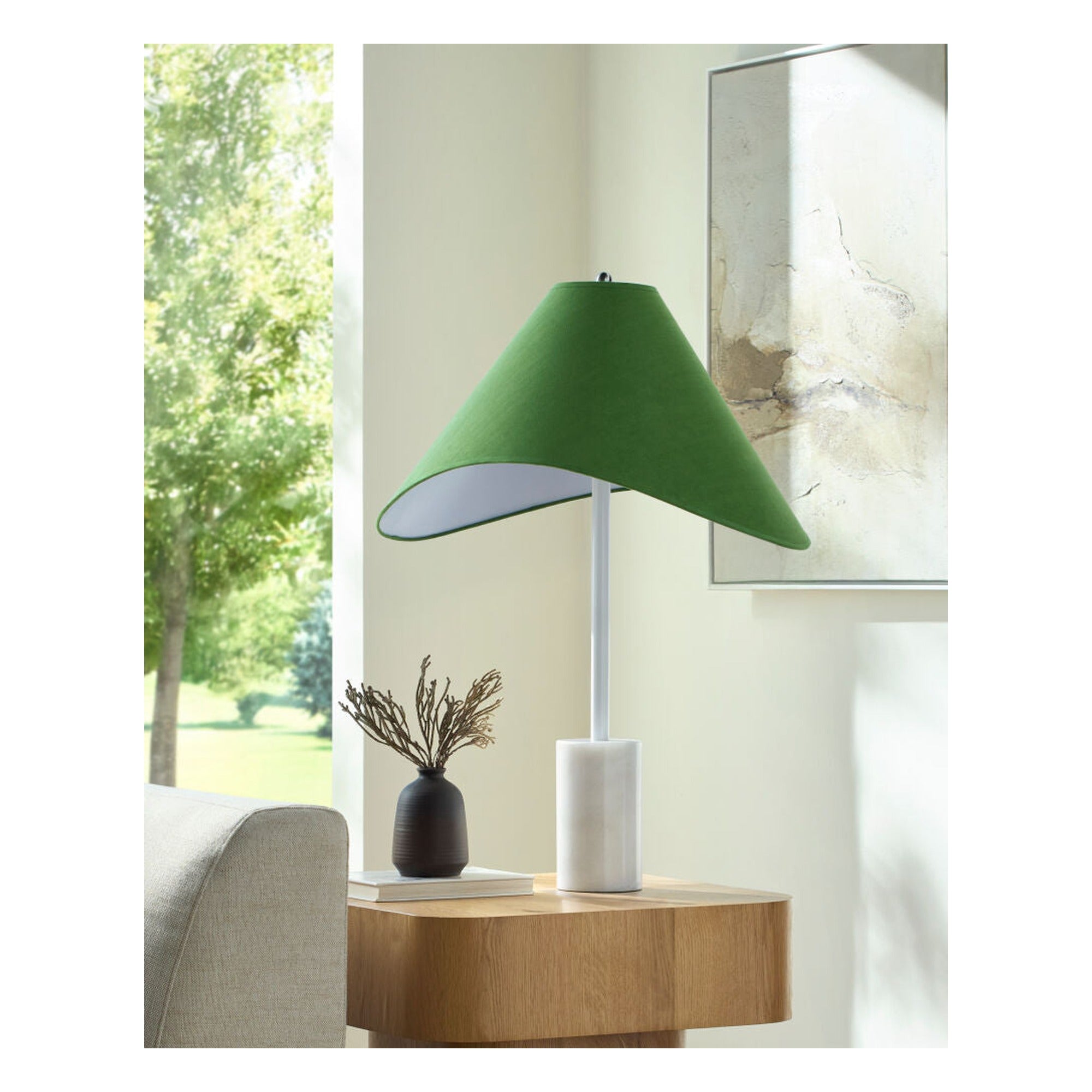 Apuila Accent Table Lamp API-018 - styleshot