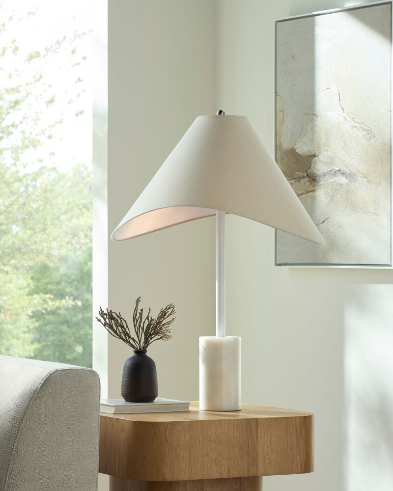 Apuila Accent Table Lamp API-019 - styleshot