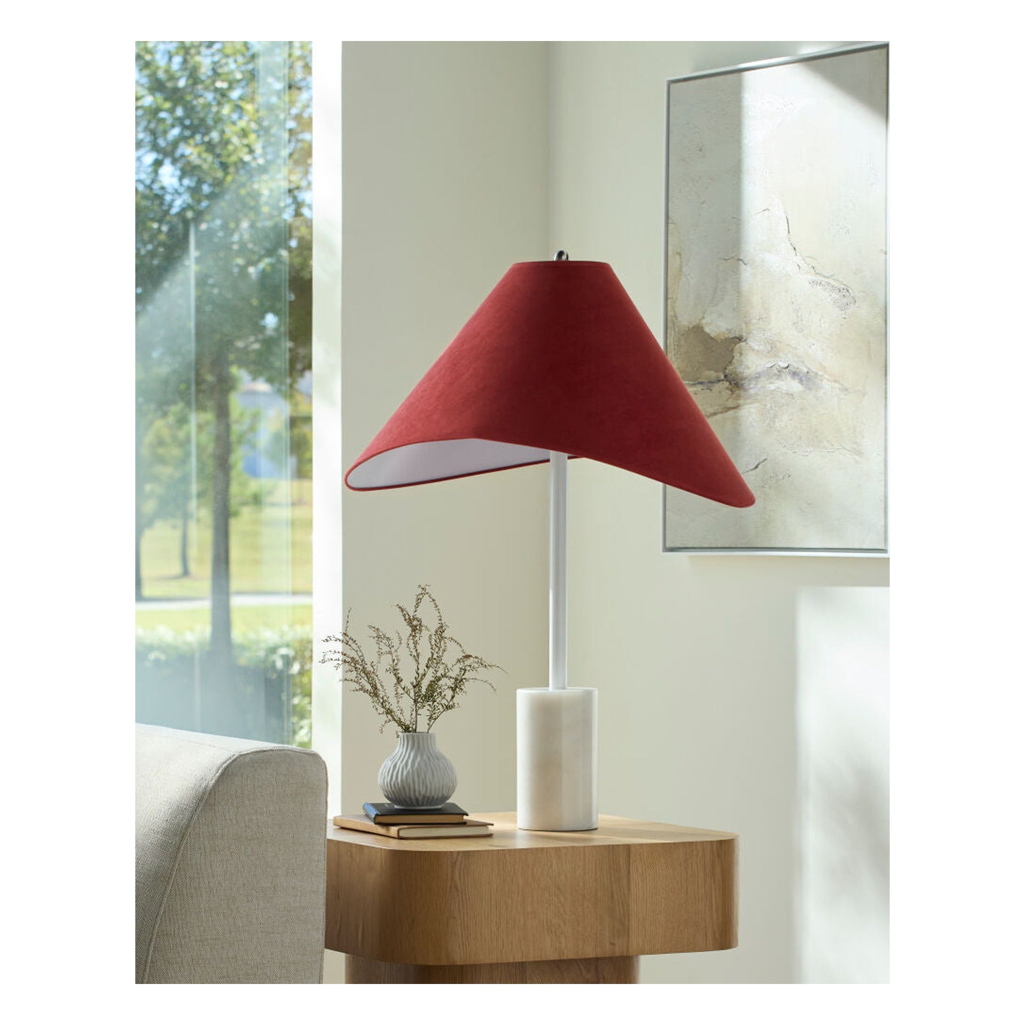 Apuila Accent Table Lamp API-023 - styleshot