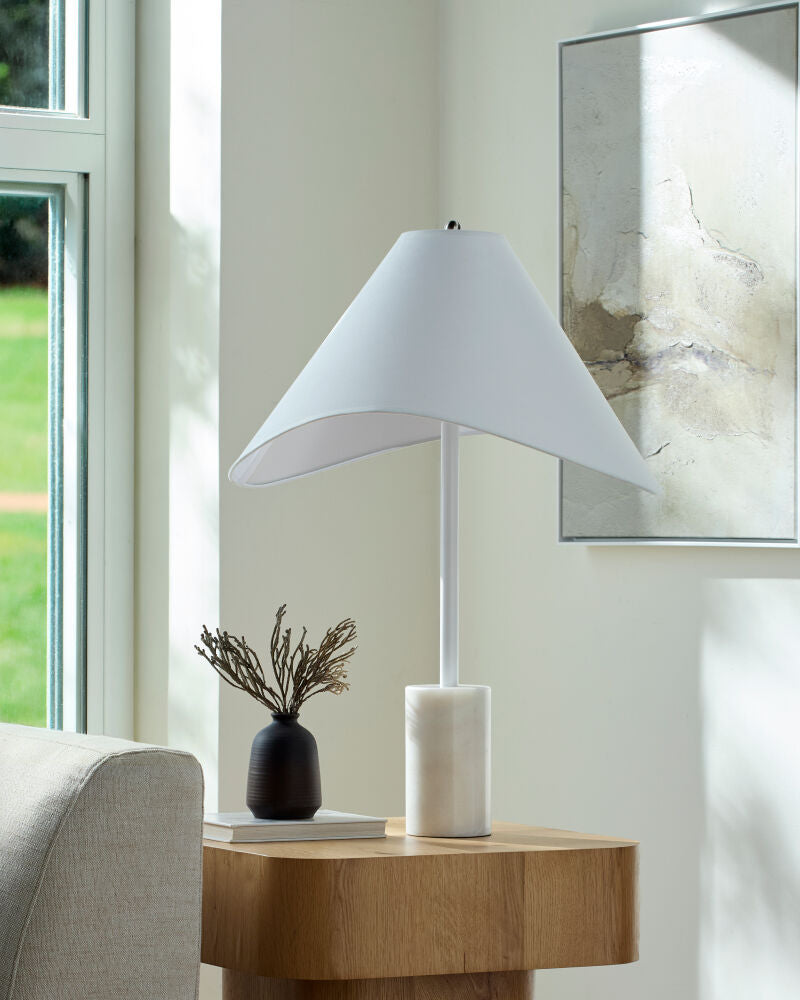 Apuila Accent Table Lamp API-025 - styleshot