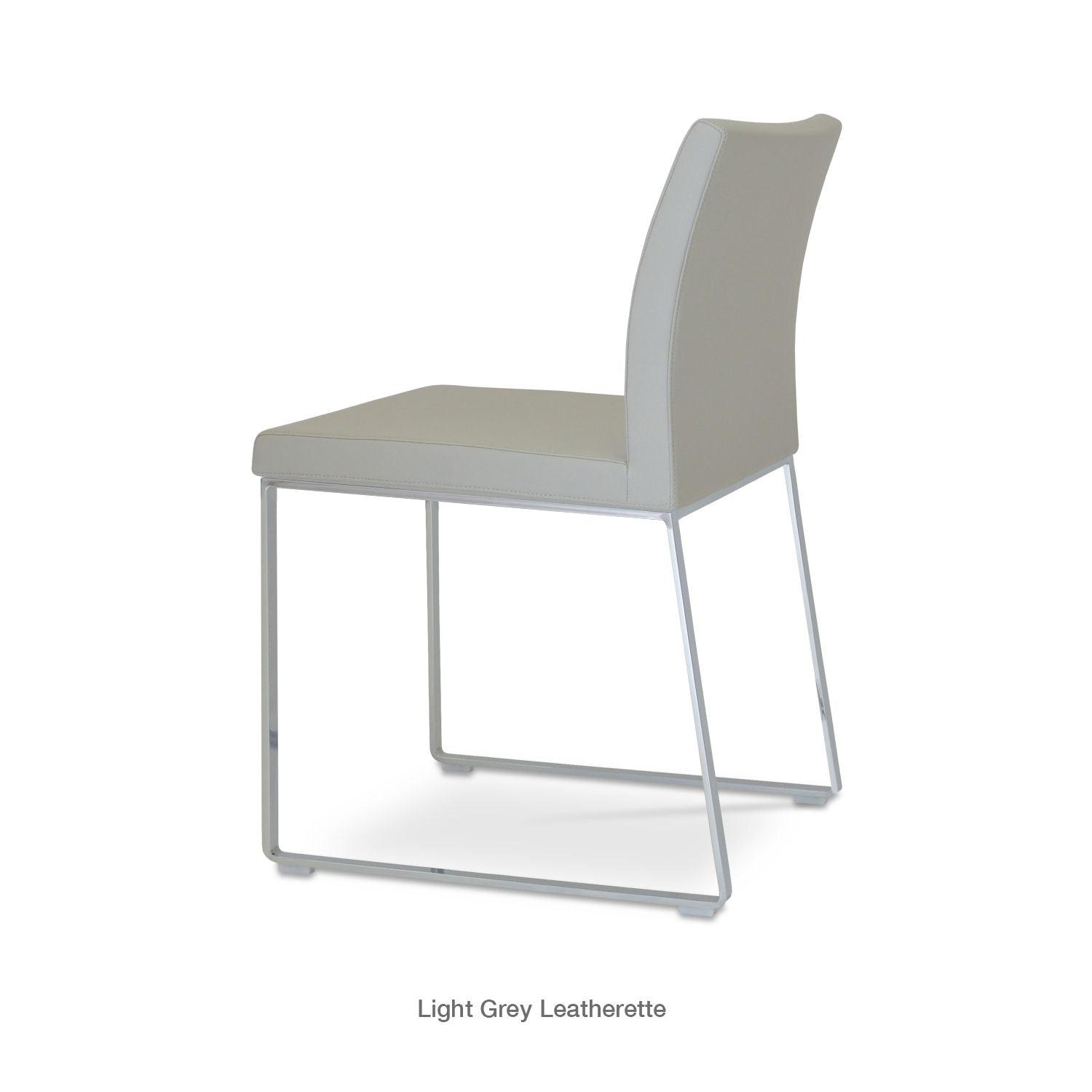 ARIA SLED CHAIR