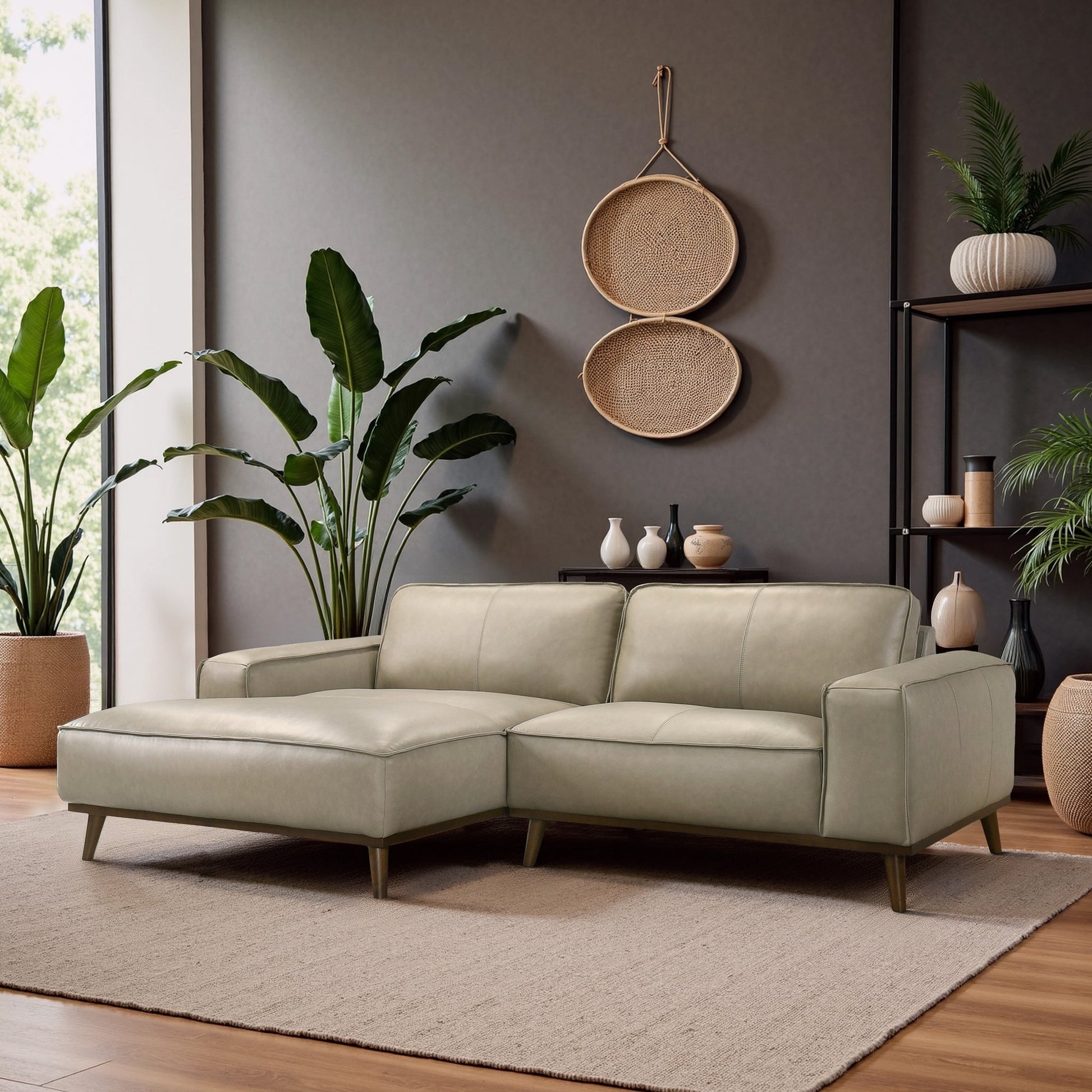Kerrville Premium Leather Sectional with Chaise