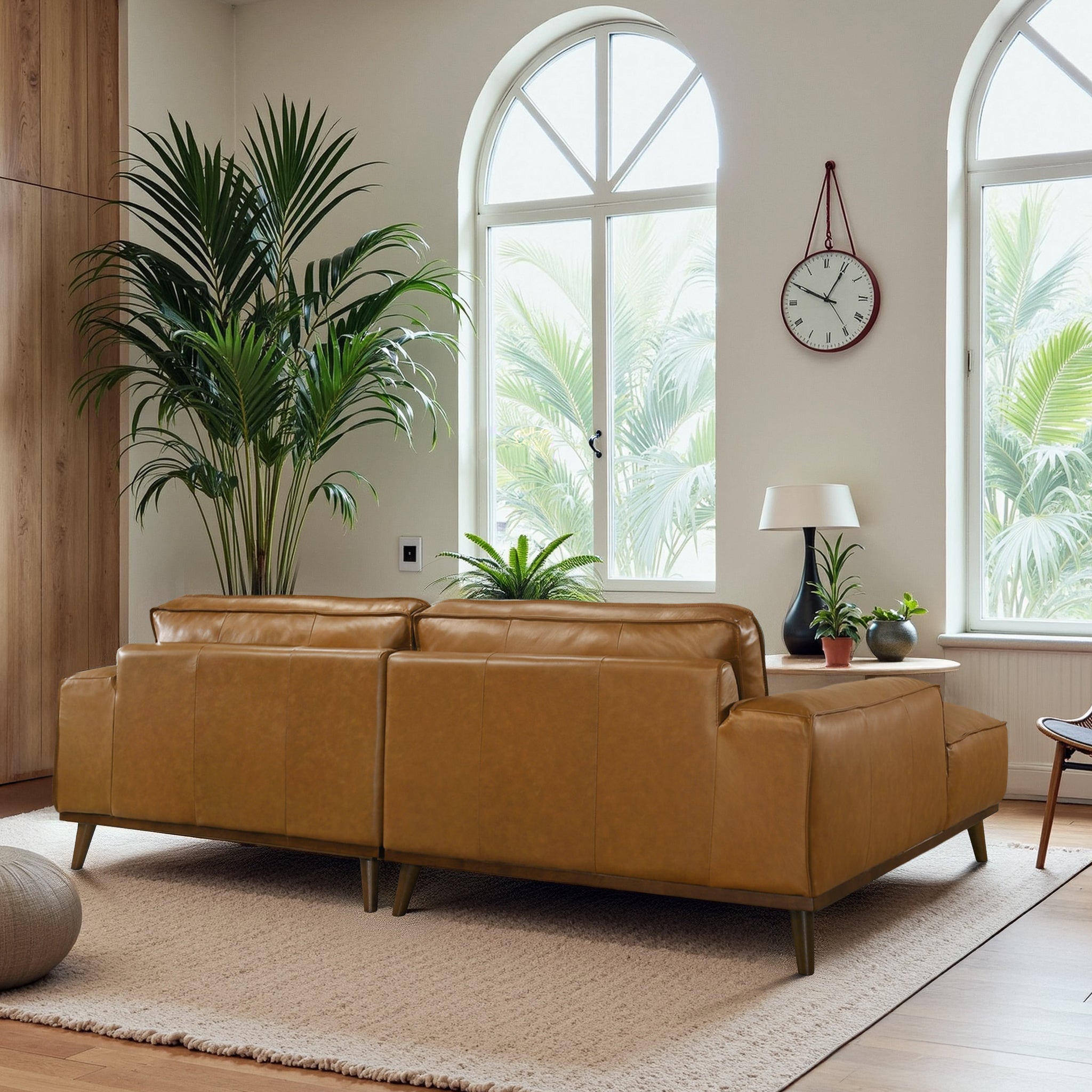 Kerrville Premium Leather Sectional with Chaise