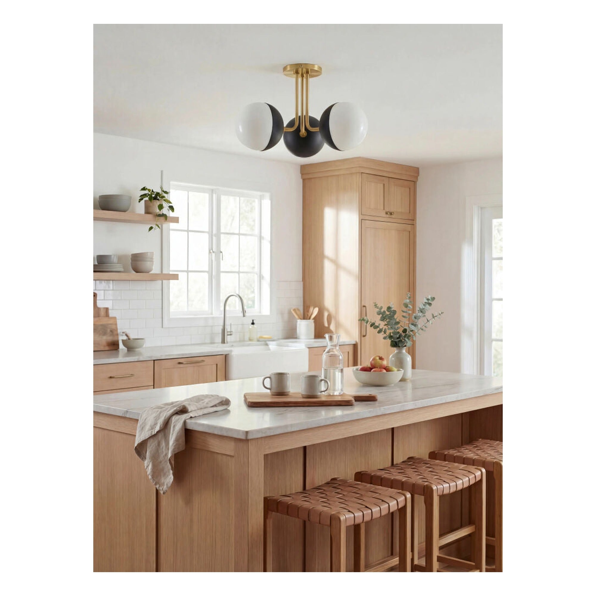 Antibodi Chandelier - styleshot